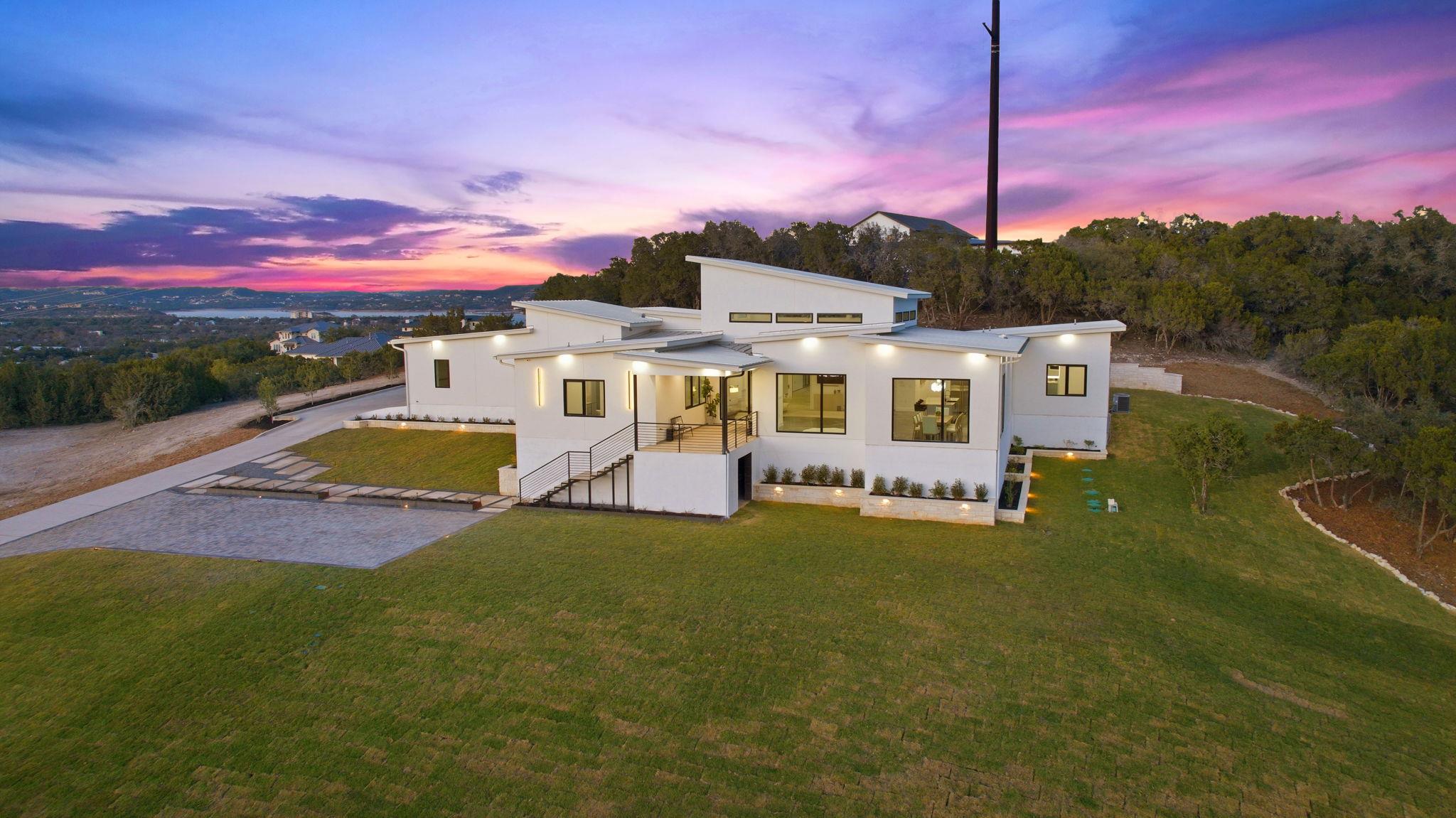 15400 Watumba Rd, Austin, TX 78734