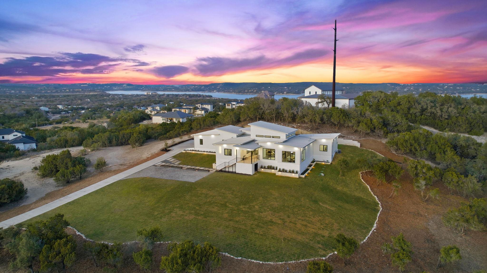 15400 Watumba Rd, Austin, TX 78734