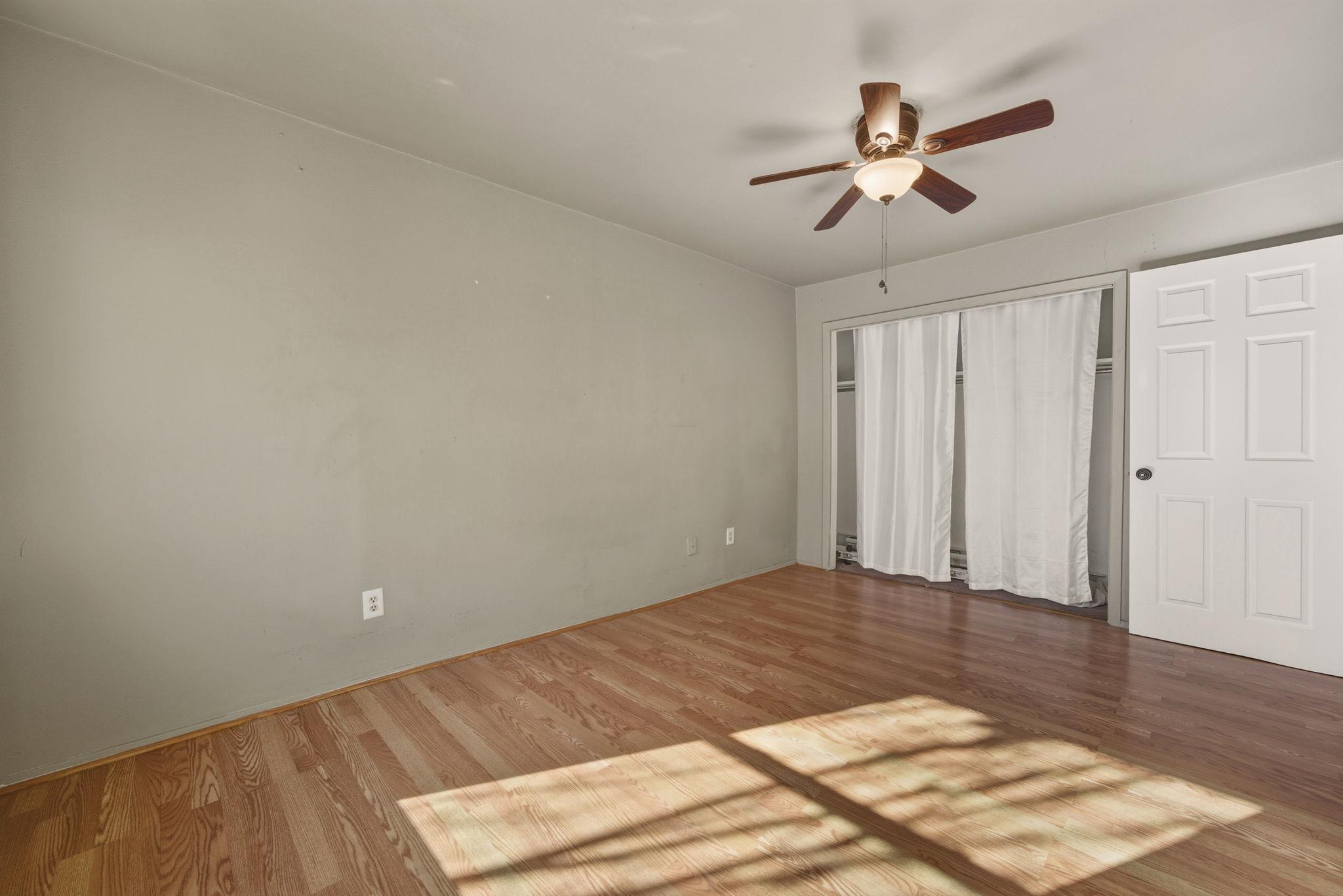 2124 Burton Dr # 125, Austin, TX 78741