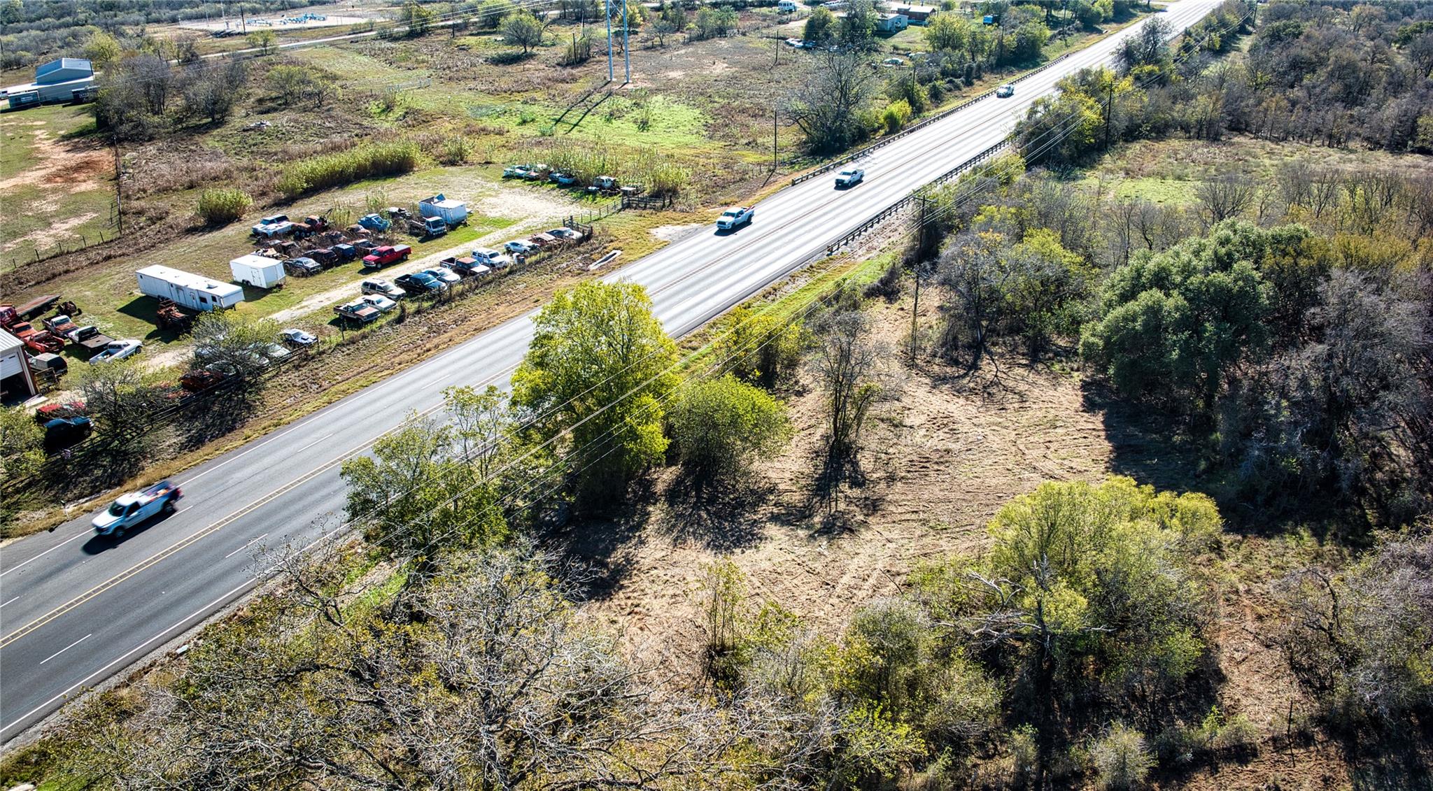 6635 S US HIGHWAY 183, Lockhart, TX 78644