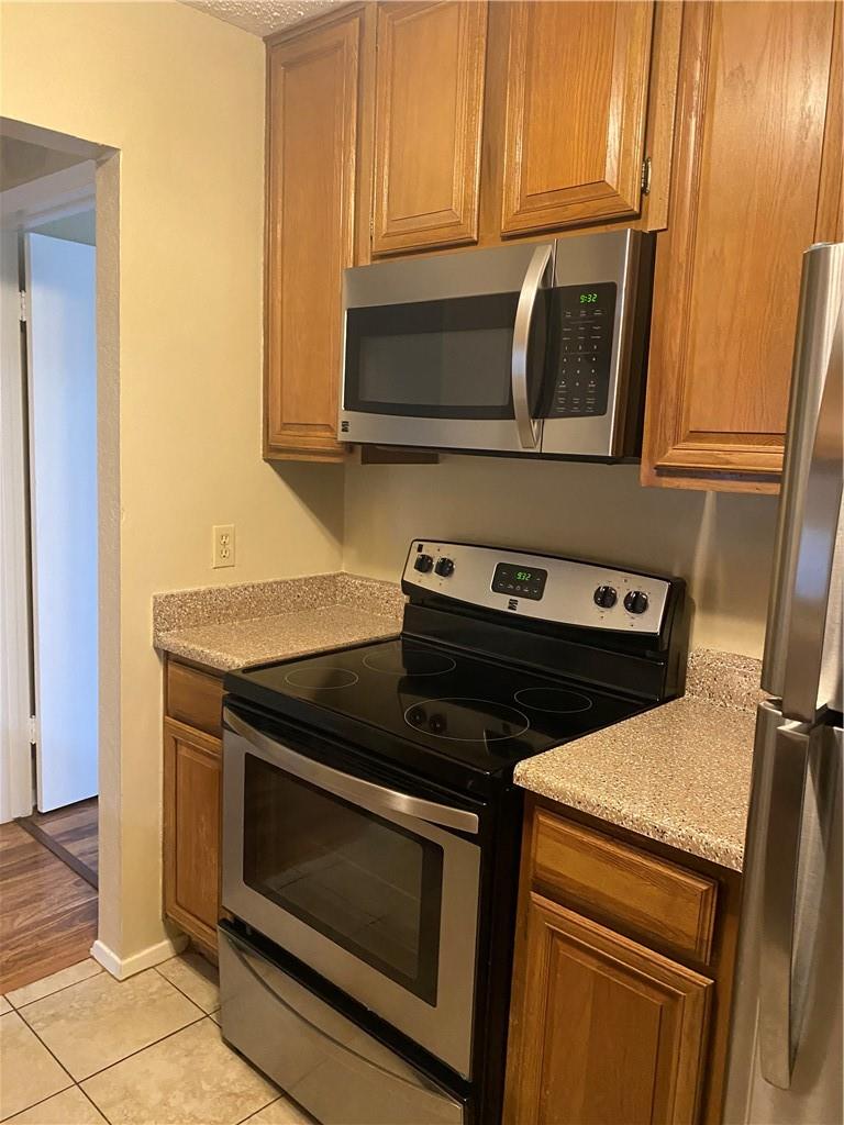 806 W 24th St # 308, Austin, TX 78705