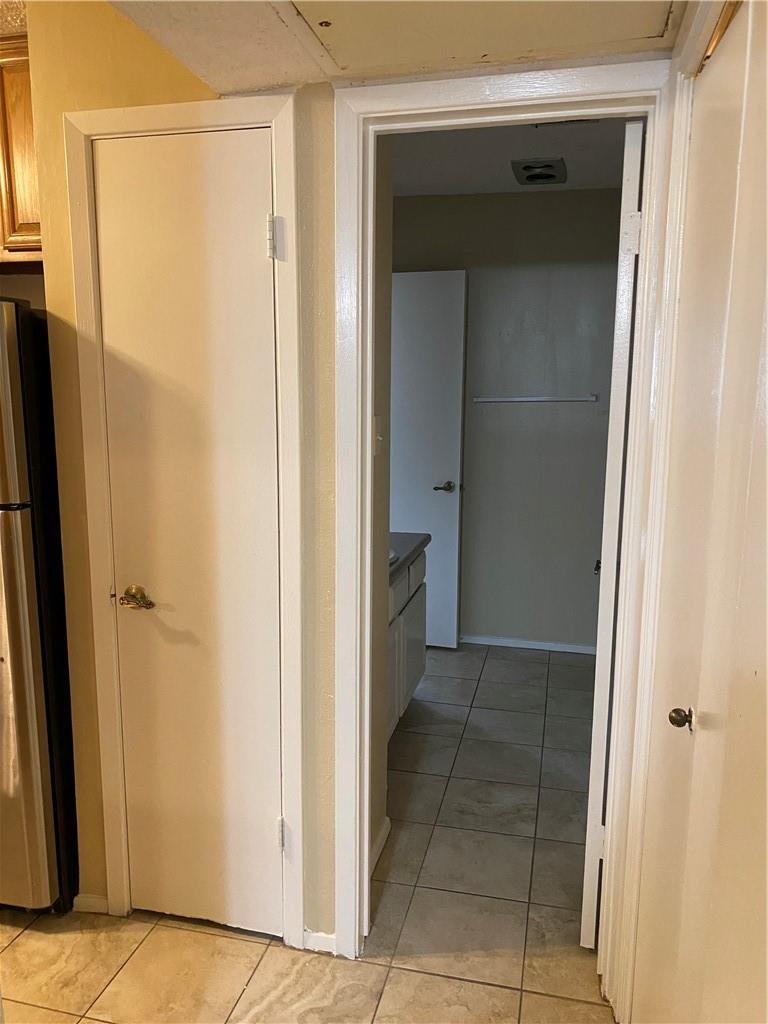 806 W 24th St # 308, Austin, TX 78705