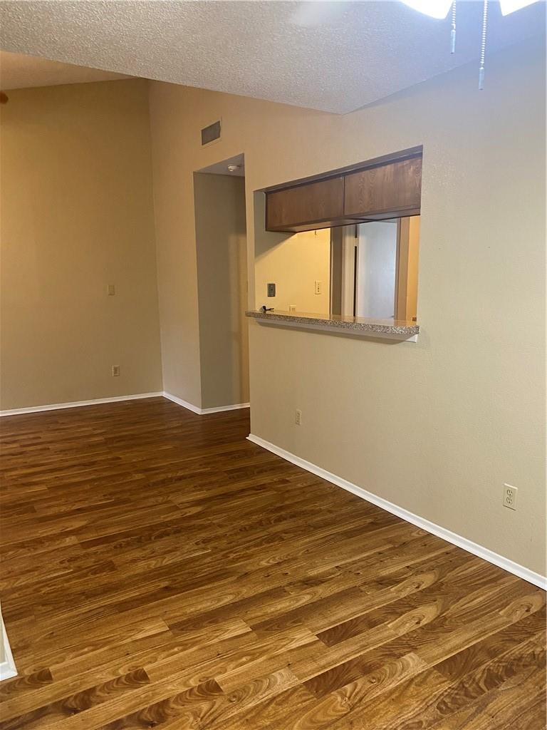 806 W 24th St # 308, Austin, TX 78705