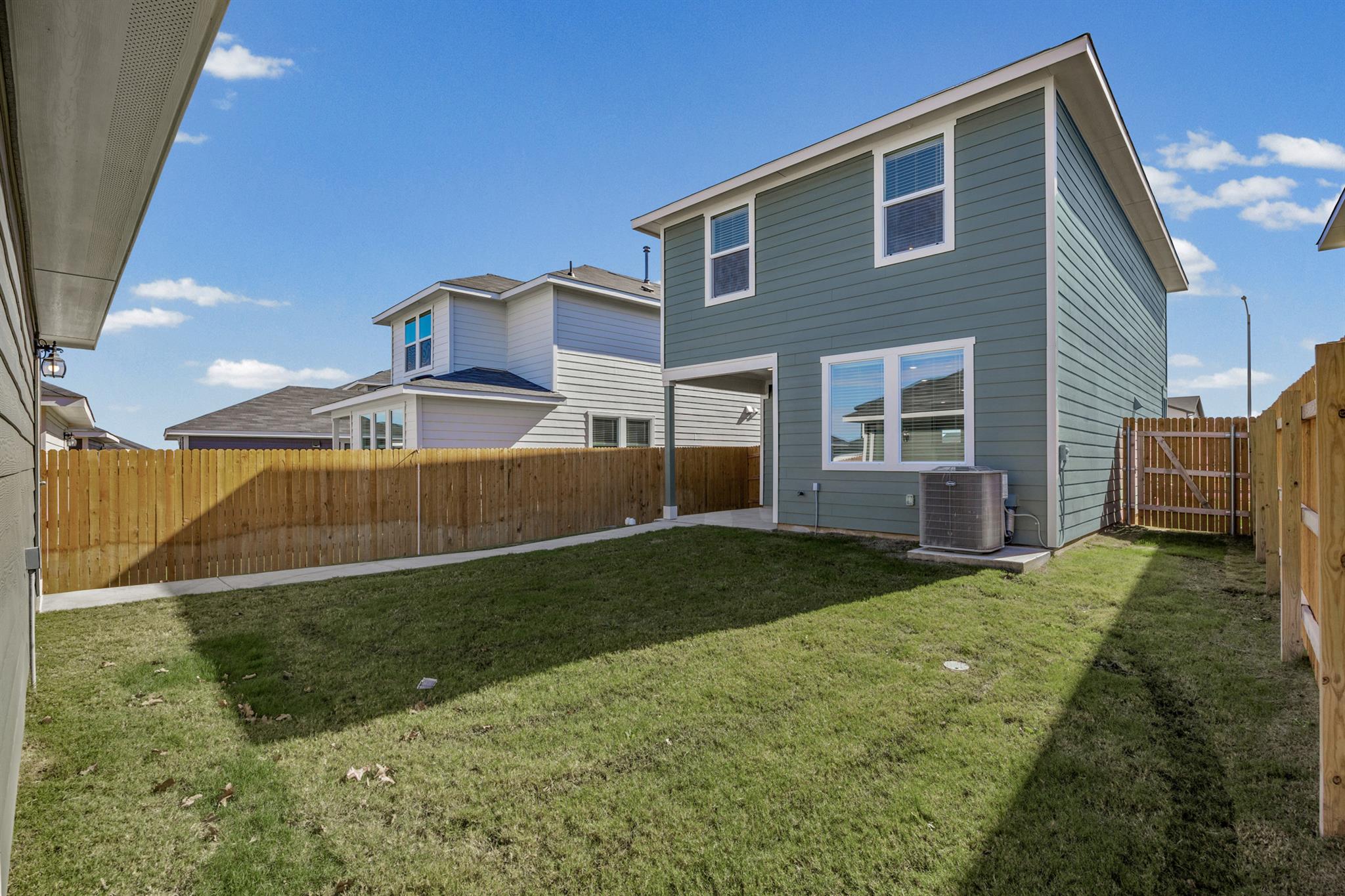 310 Puerto Plata Ave, Bastrop, TX 78602