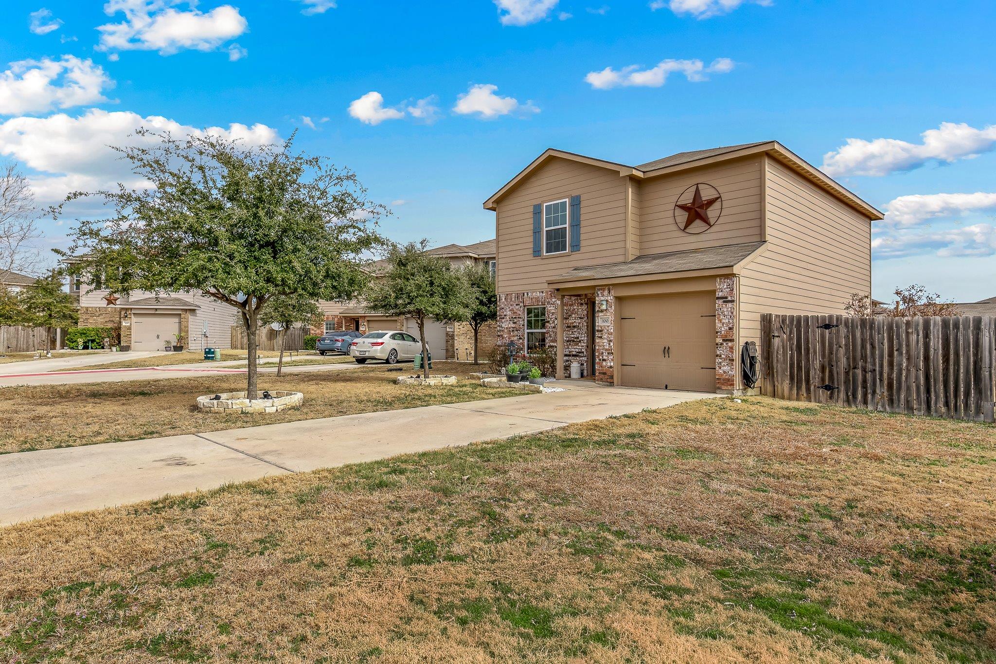 100 Wincliff Cv # 13D, Jarrell, TX 76537