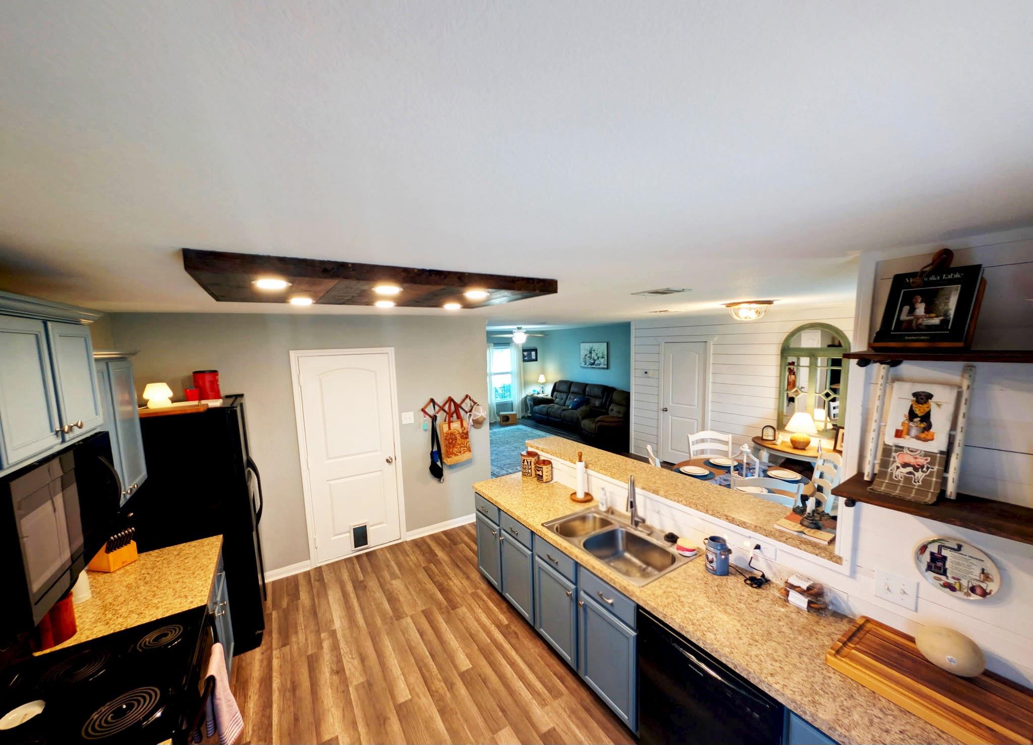 100 Wincliff Cv # 13D, Jarrell, TX 76537