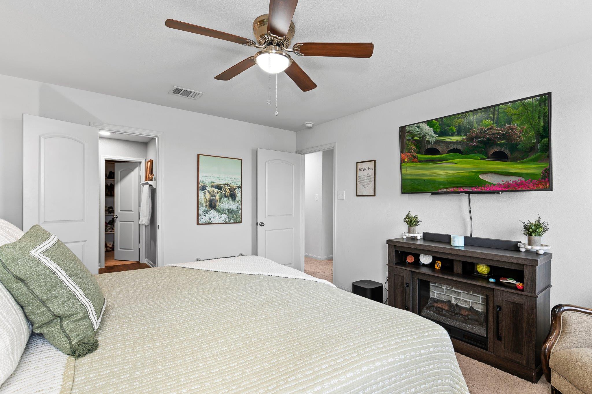 100 Wincliff Cv # 13D, Jarrell, TX 76537