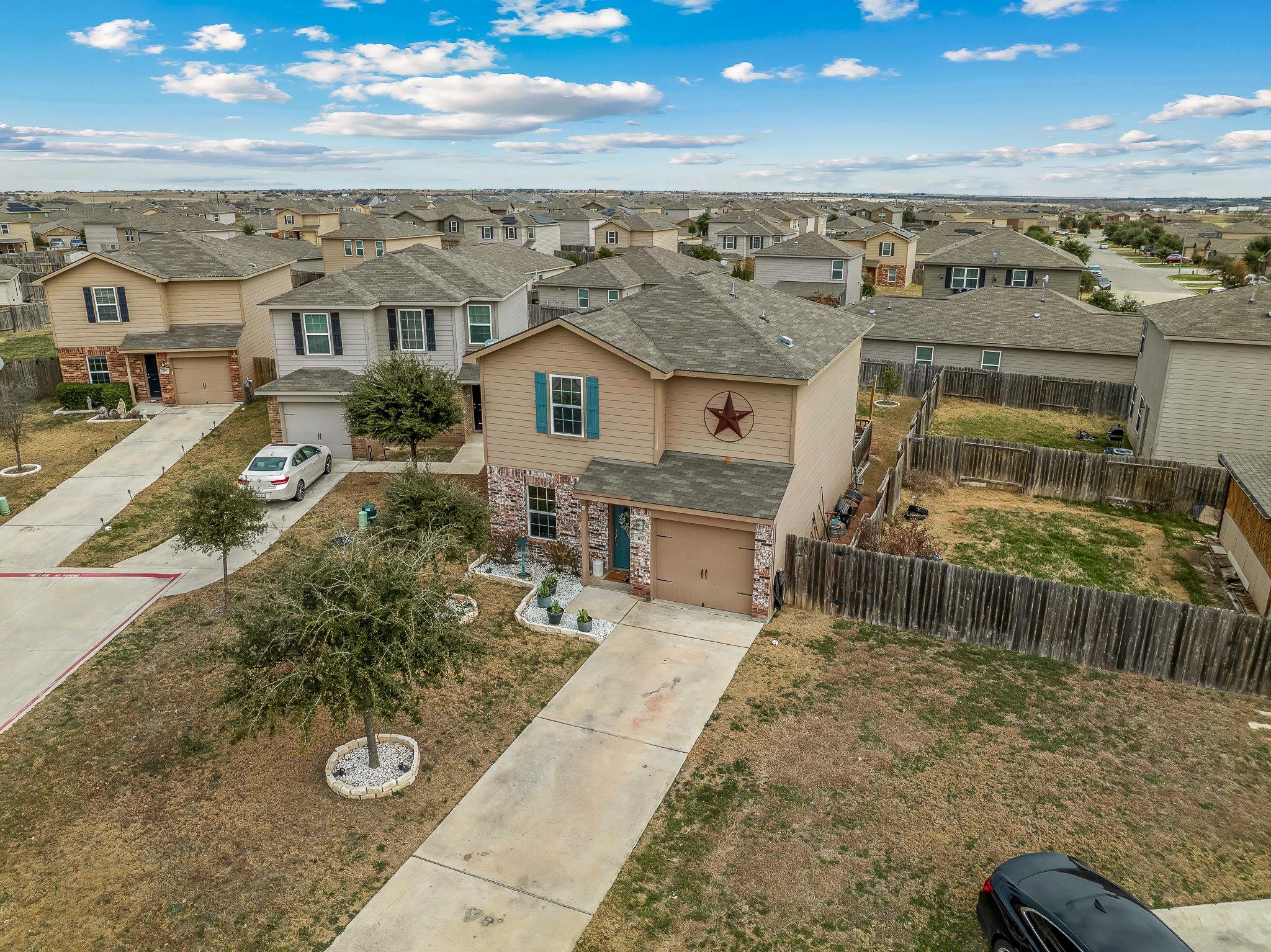 100 Wincliff Cv # 13D, Jarrell, TX 76537