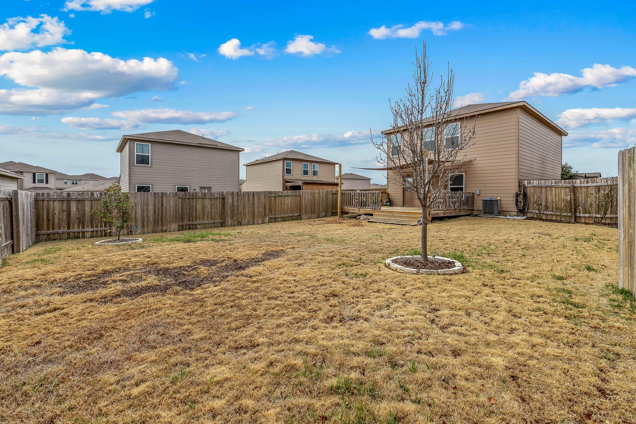100 Wincliff Cv # 13D, Jarrell, TX 76537