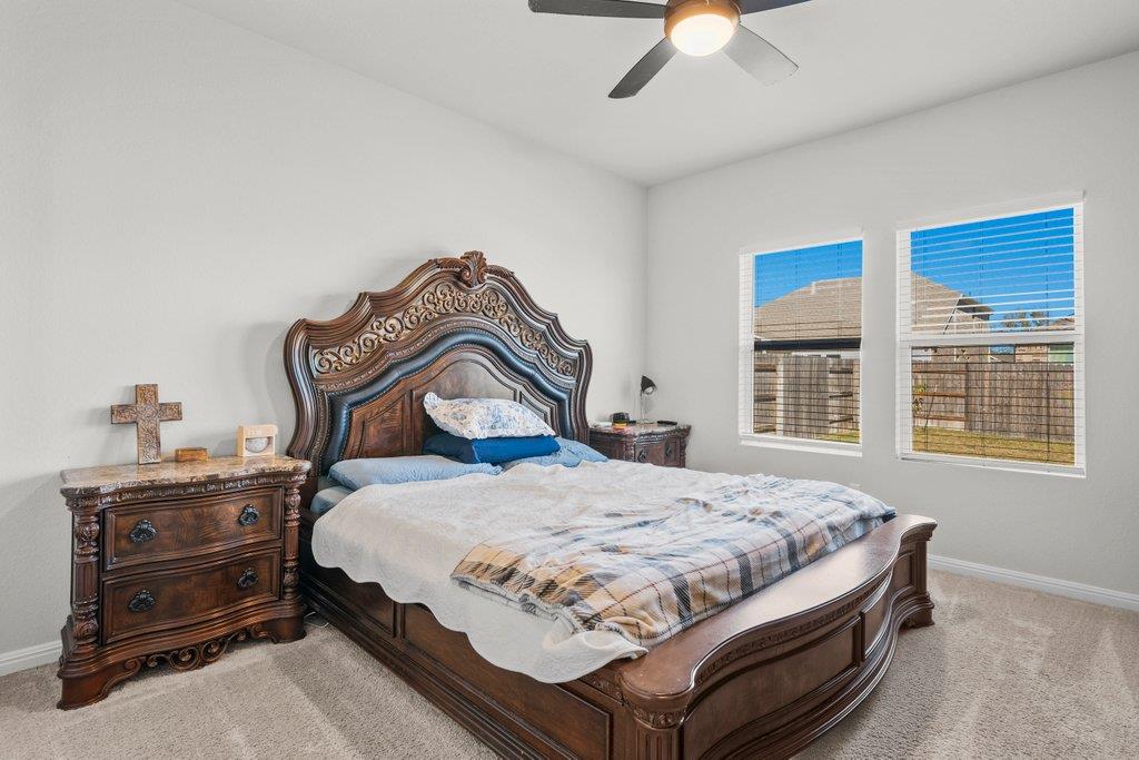 210 Grand Teton Dr, Kyle, TX 78640