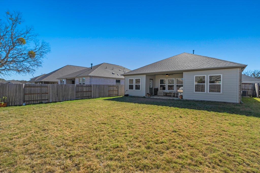 210 Grand Teton Dr, Kyle, TX 78640
