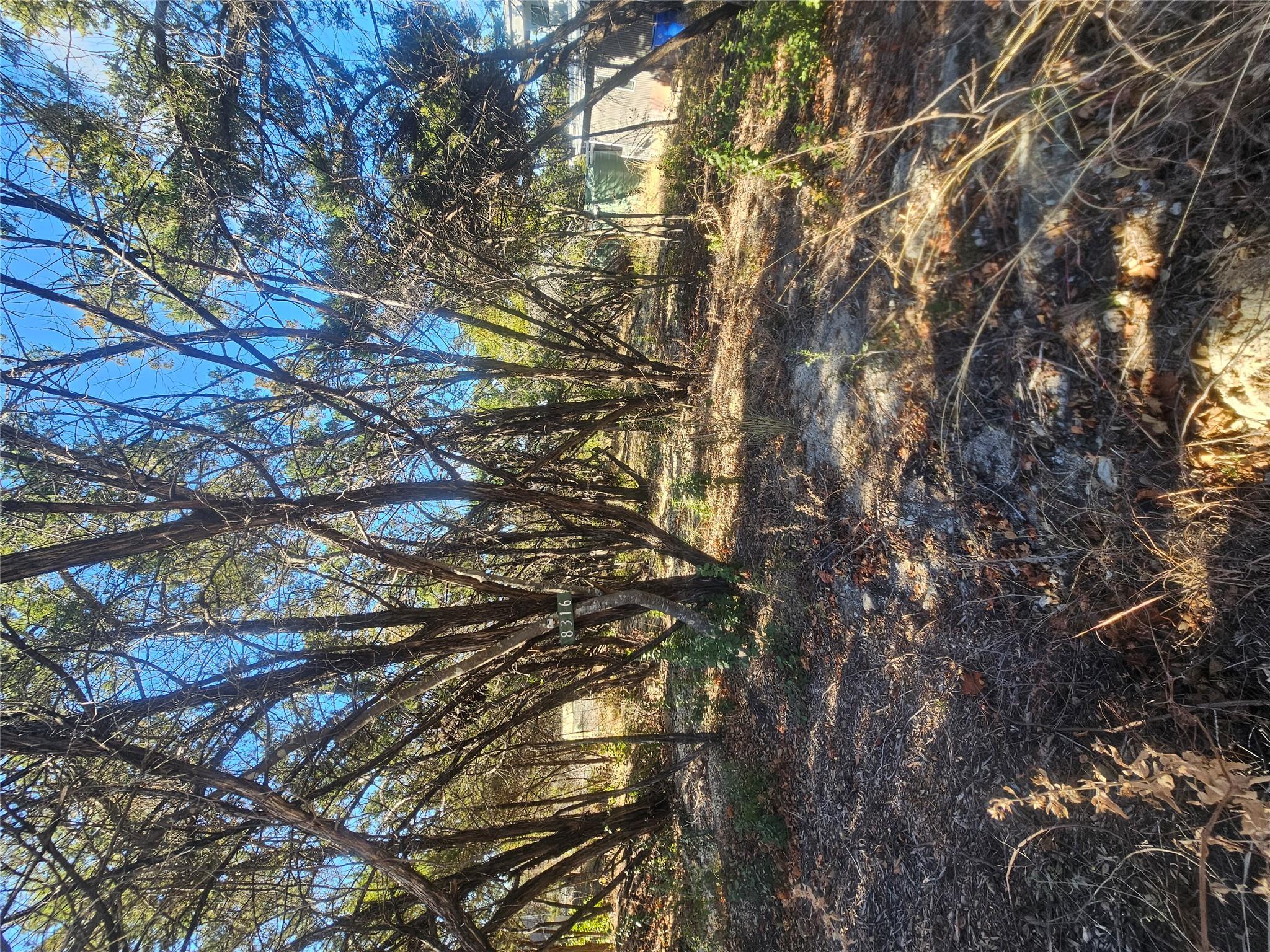 8316 Bronco Ln, Lago Vista, TX 78645