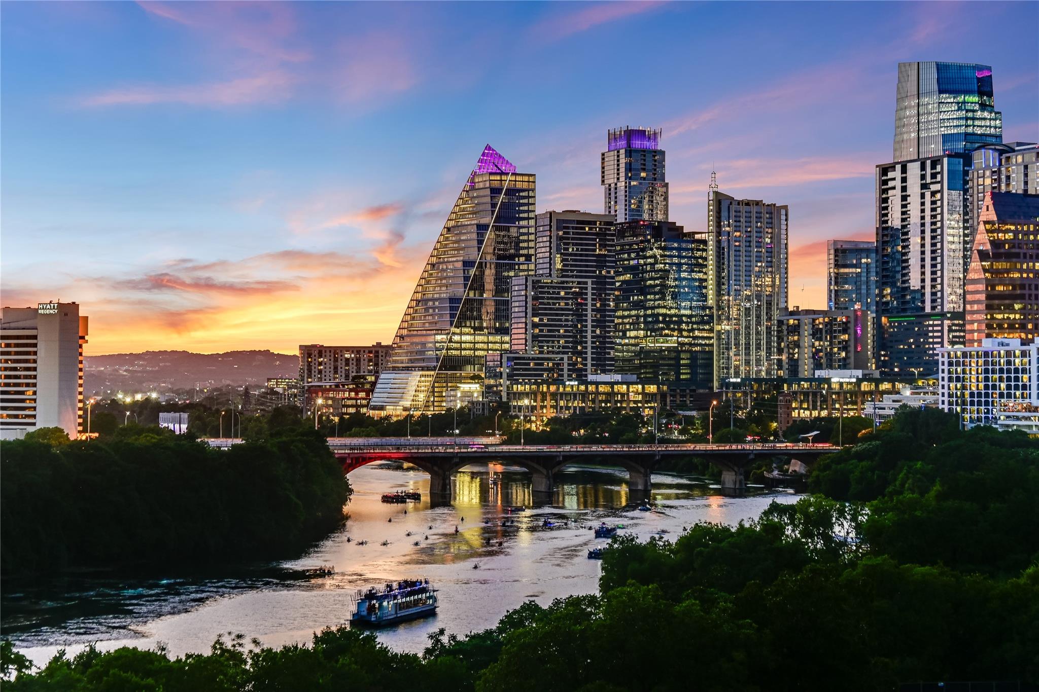 54 Rainey St # 922, Austin, TX 78701