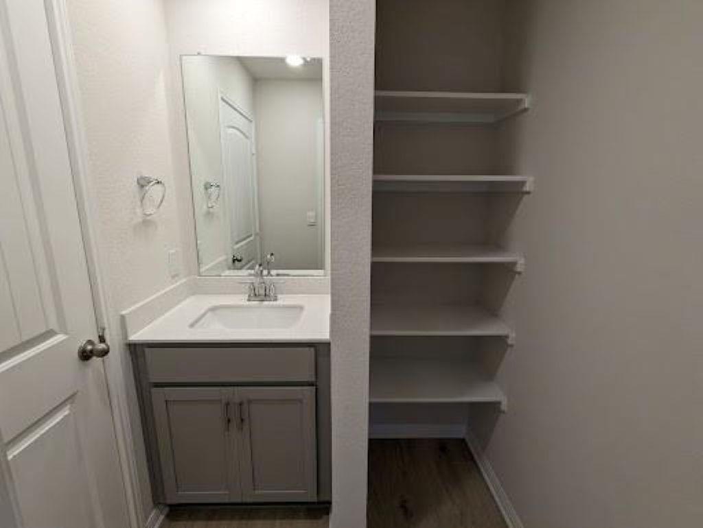 2420 RANGE BOSS Way, Leander, TX 78641