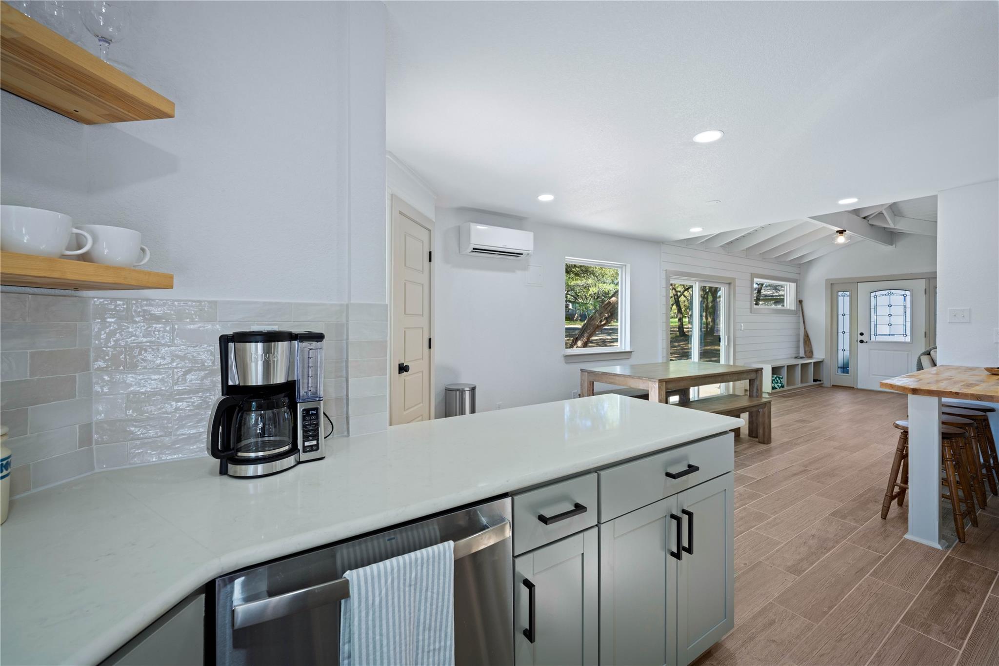 131 CAMPFIRE Cir, Wimberley, TX 78676