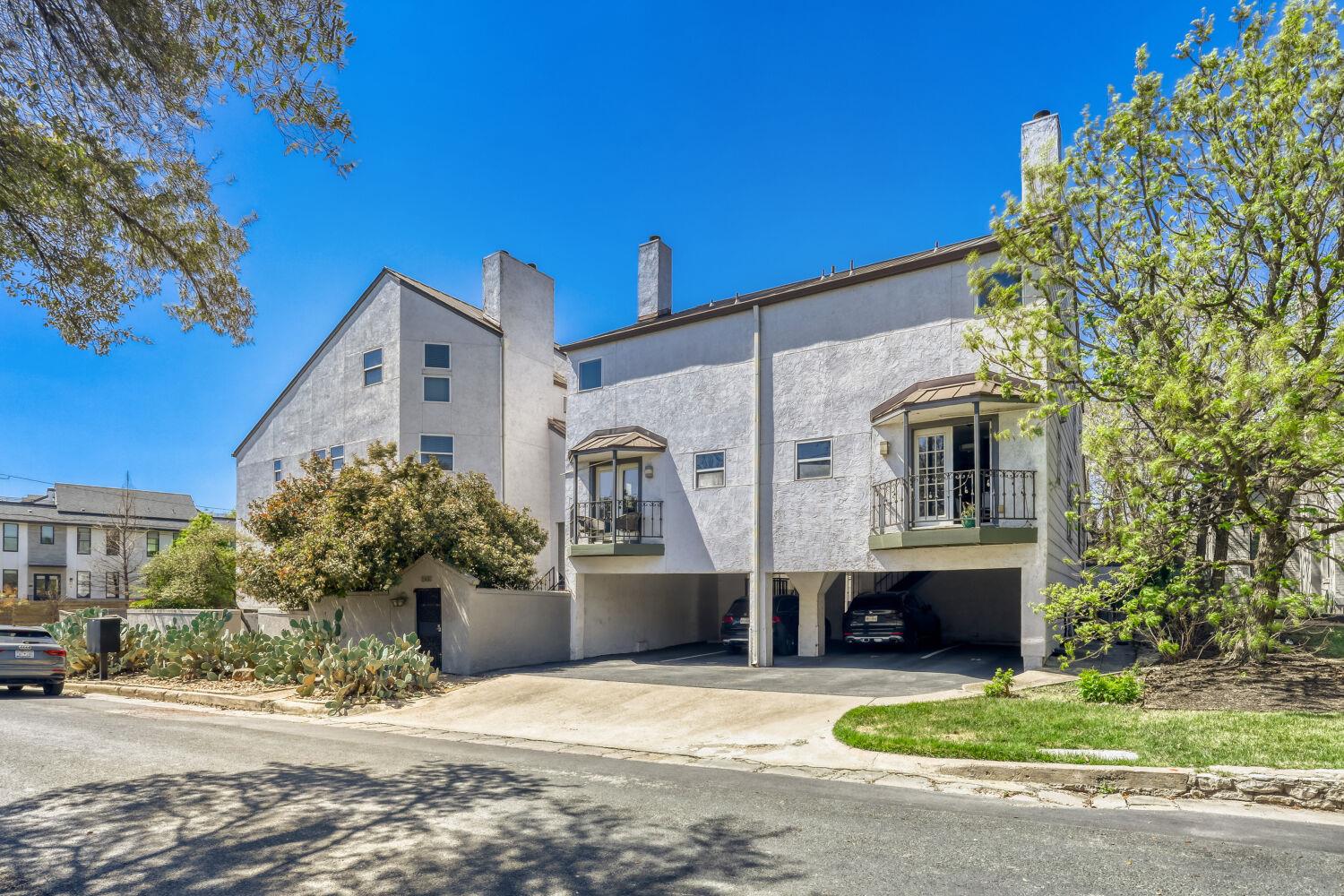 1500 Woodlawn Blvd # 105, Austin, TX 78703