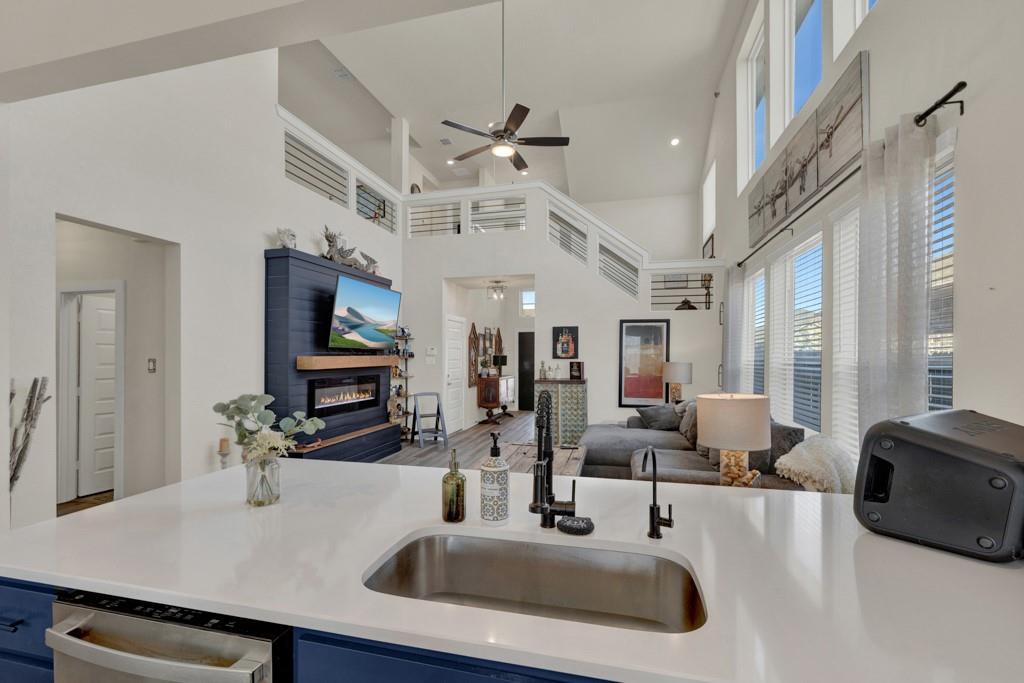 1940 Colonial Ave, New Braunfels, TX 78130