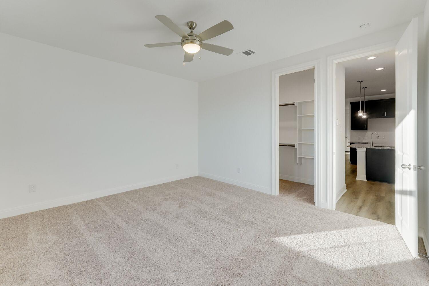 424 Burlington Dr, Buda, TX 78610