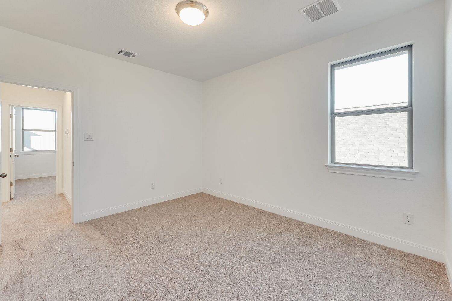 424 Burlington Dr, Buda, TX 78610