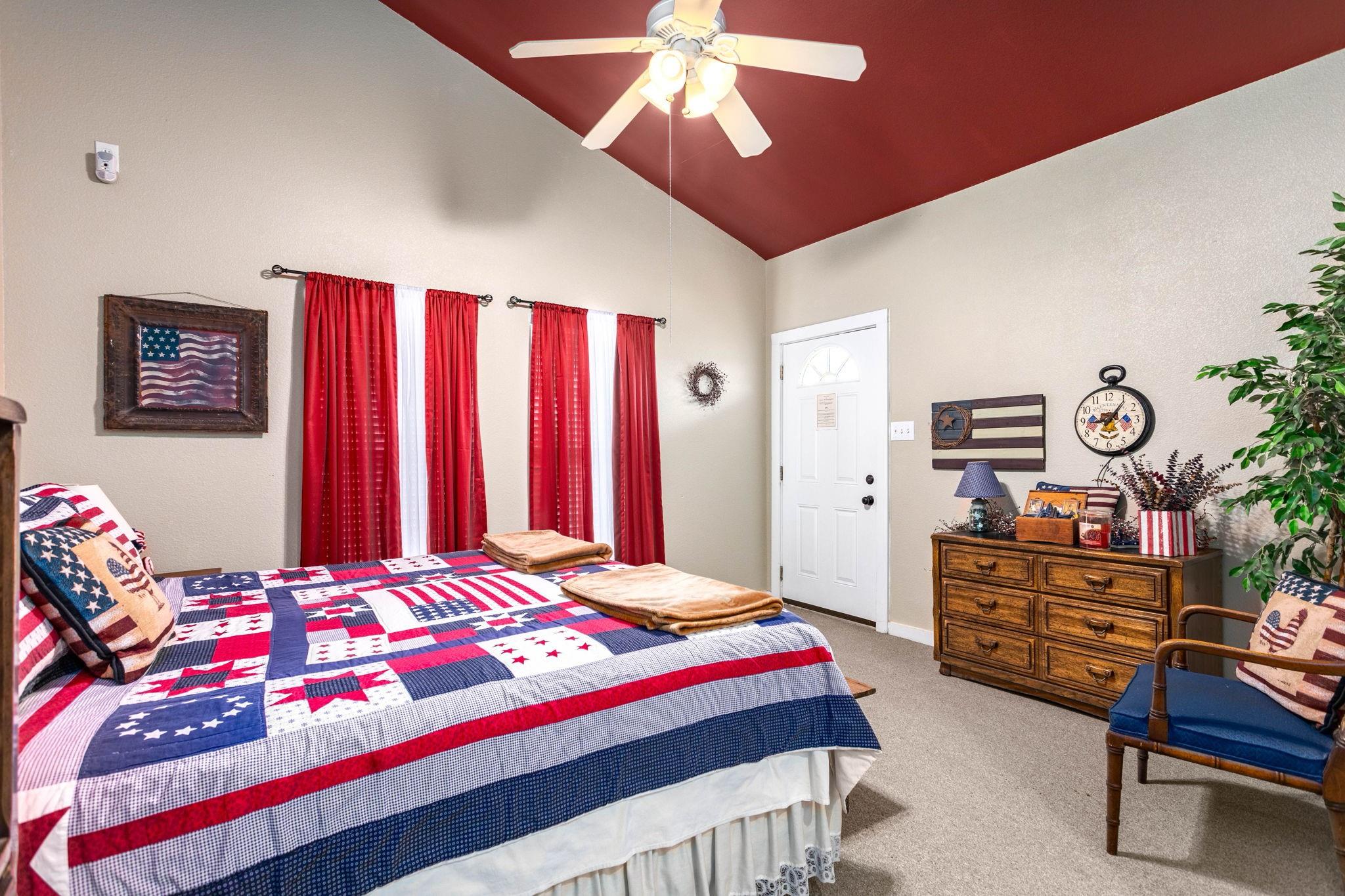 126 Mariana Dr # A, Red Rock, TX 78662