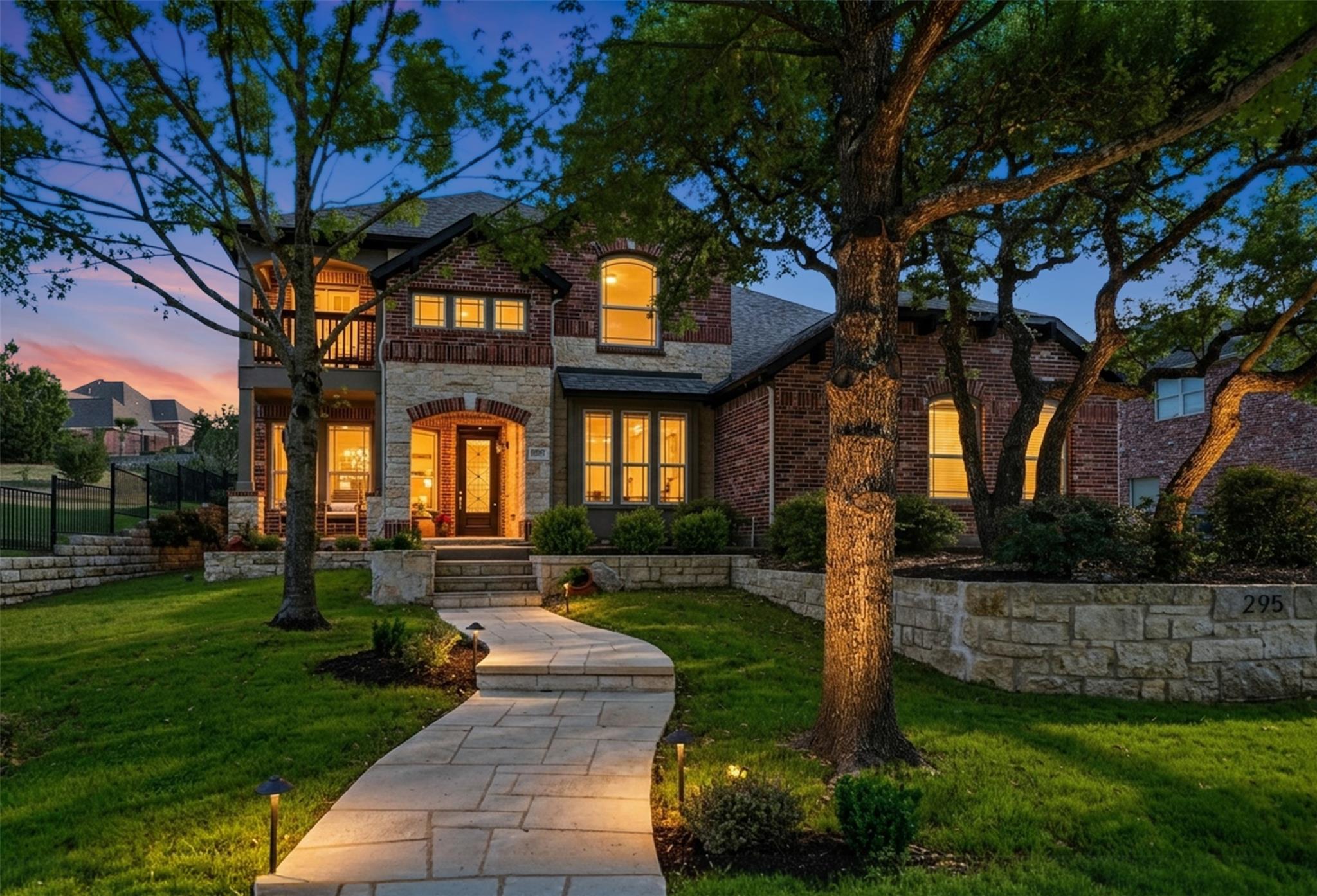 295 Desert Willow Way, Austin, TX 78737