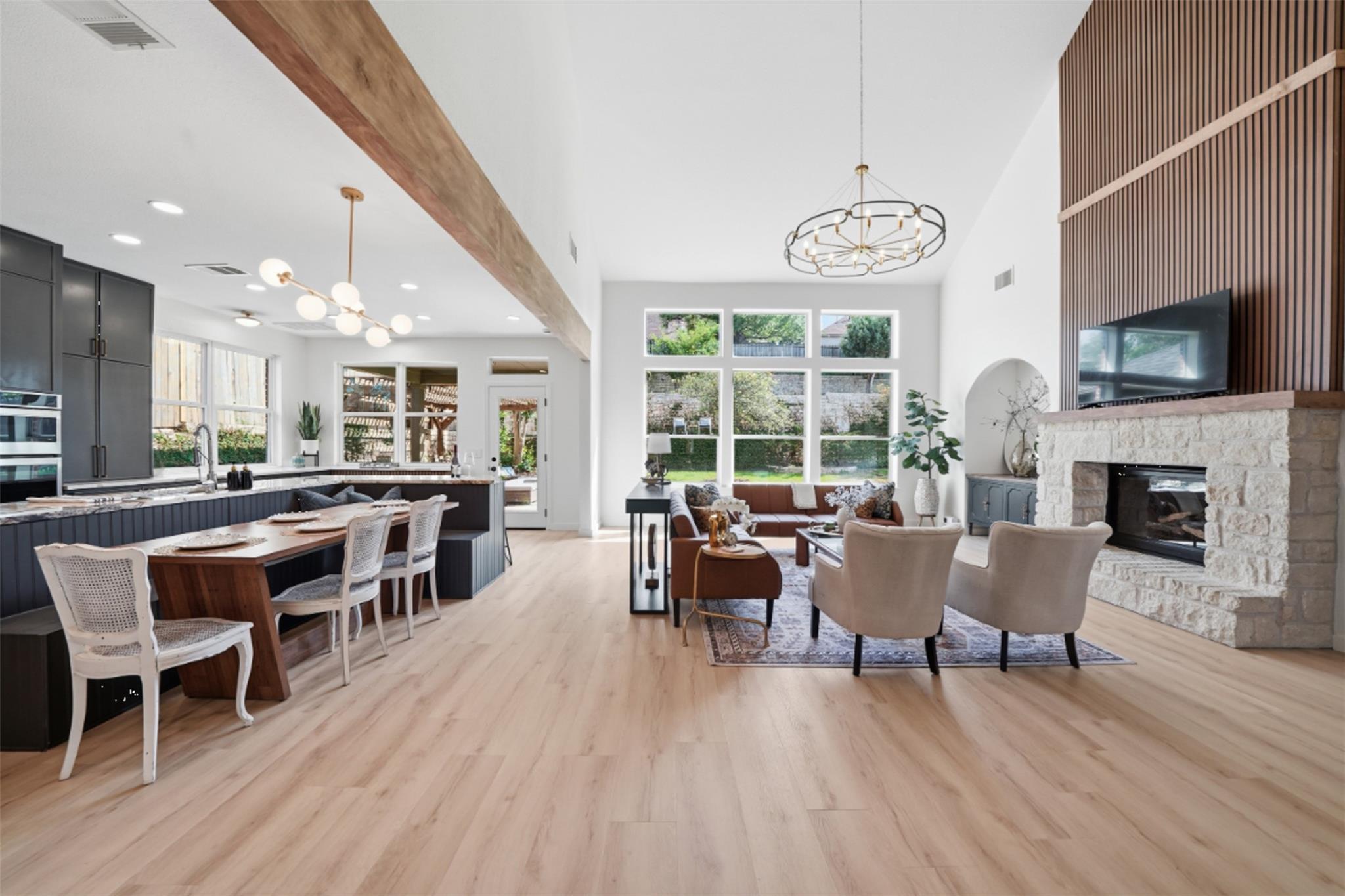 295 Desert Willow Way, Austin, TX 78737