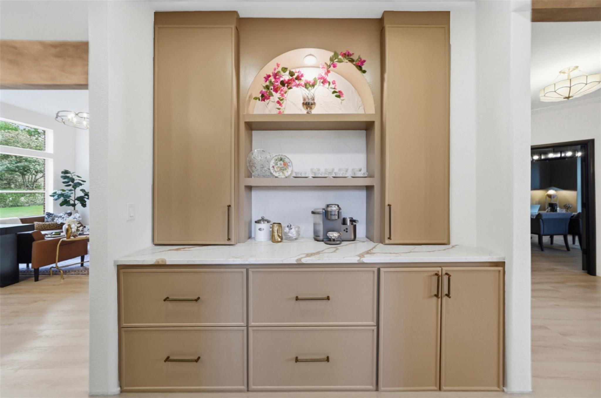 295 Desert Willow Way, Austin, TX 78737