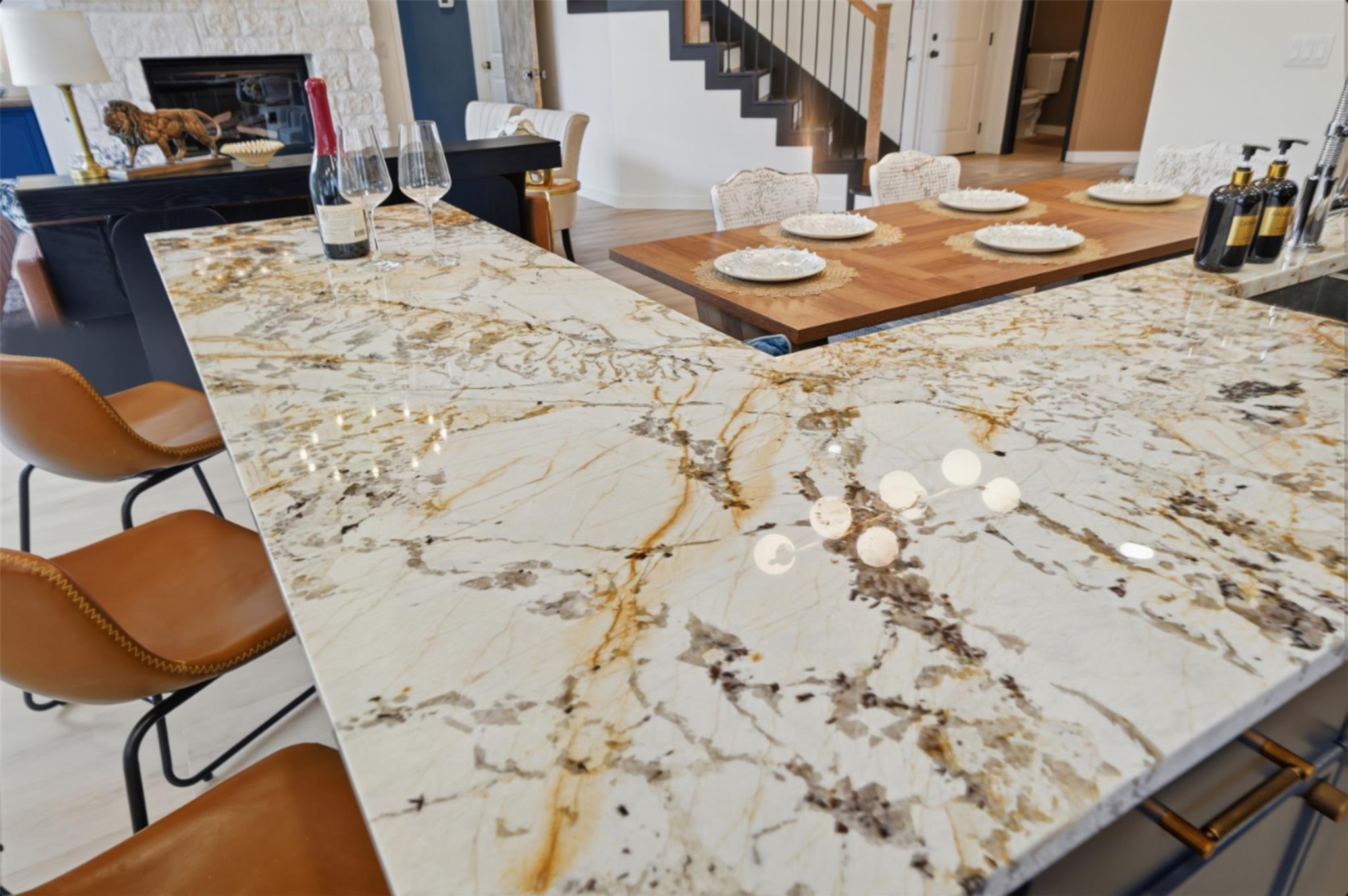 295 Desert Willow Way, Austin, TX 78737