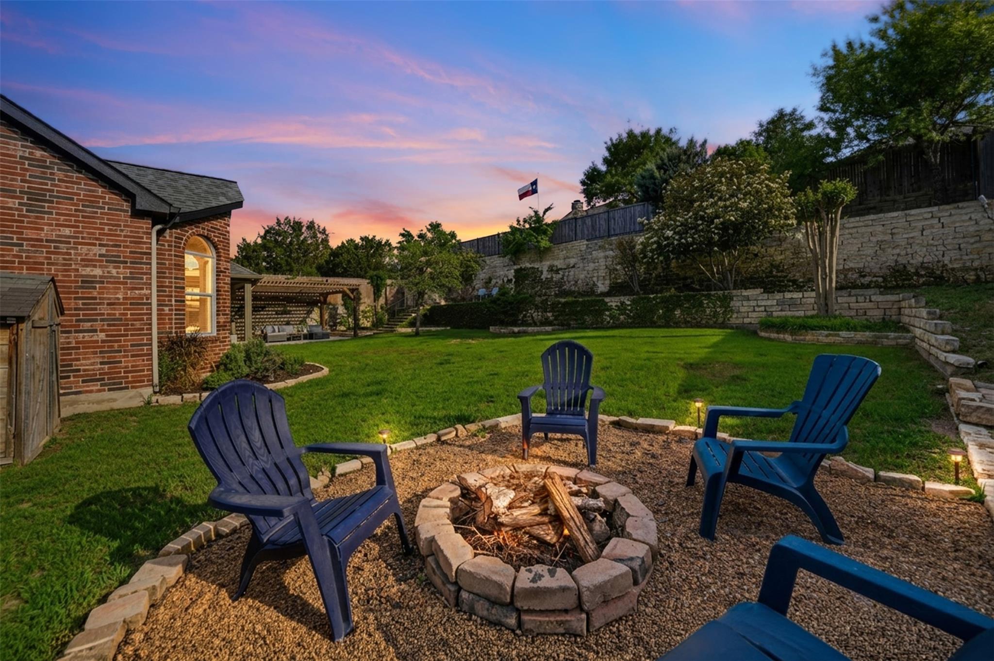 295 Desert Willow Way, Austin, TX 78737