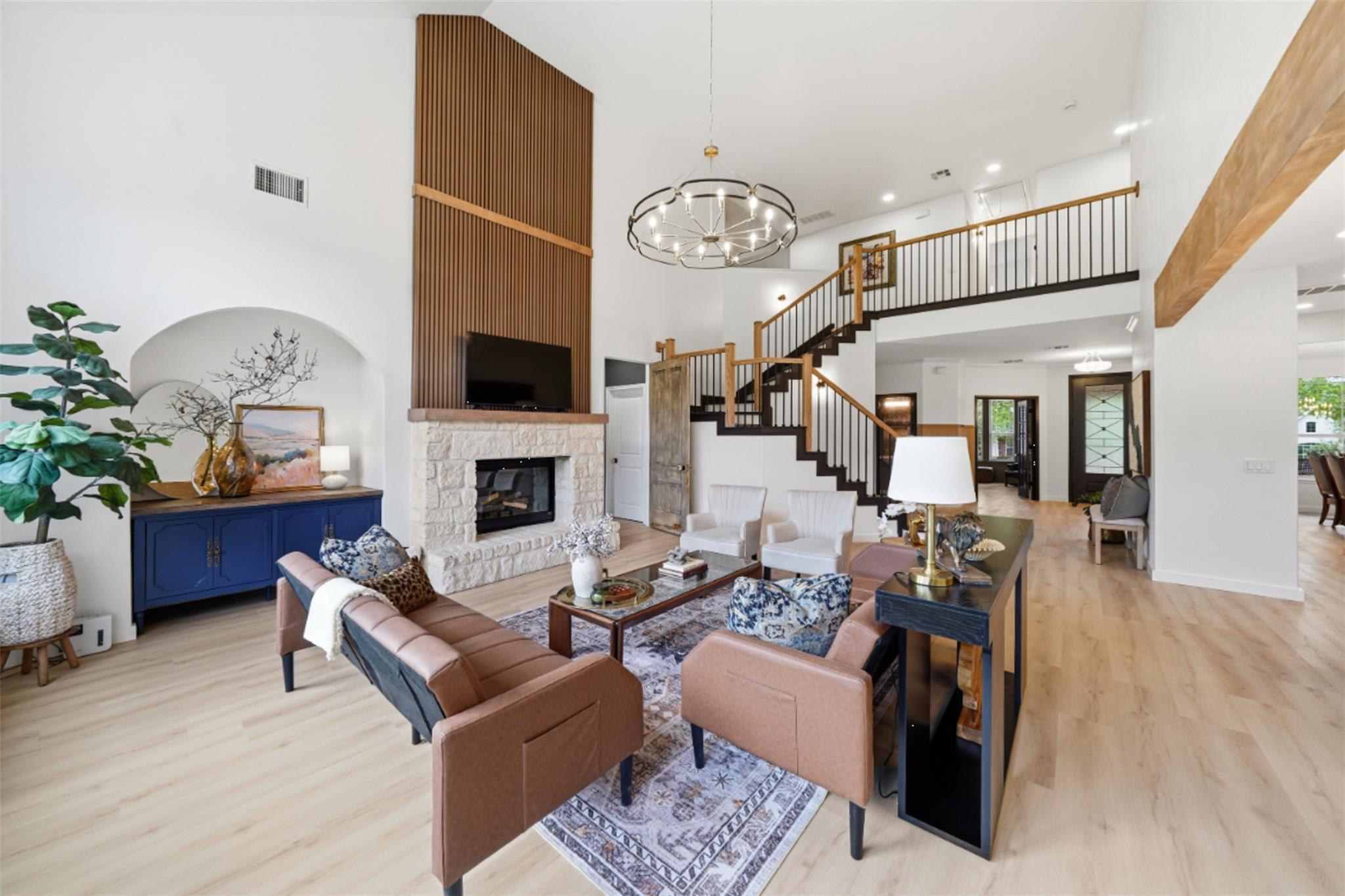 295 Desert Willow Way, Austin, TX 78737