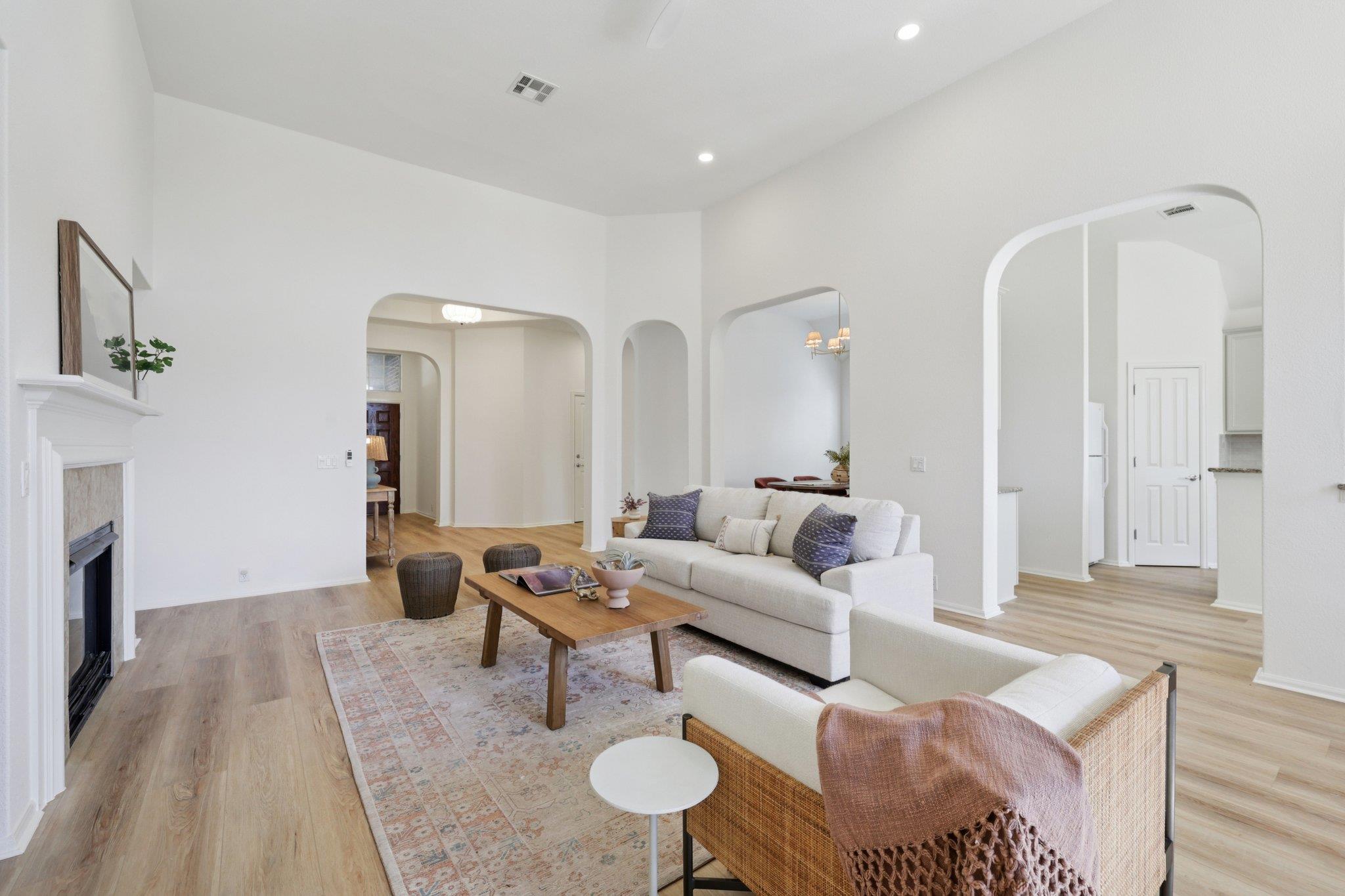 146 Dry Creek Rd, Austin, TX 78737