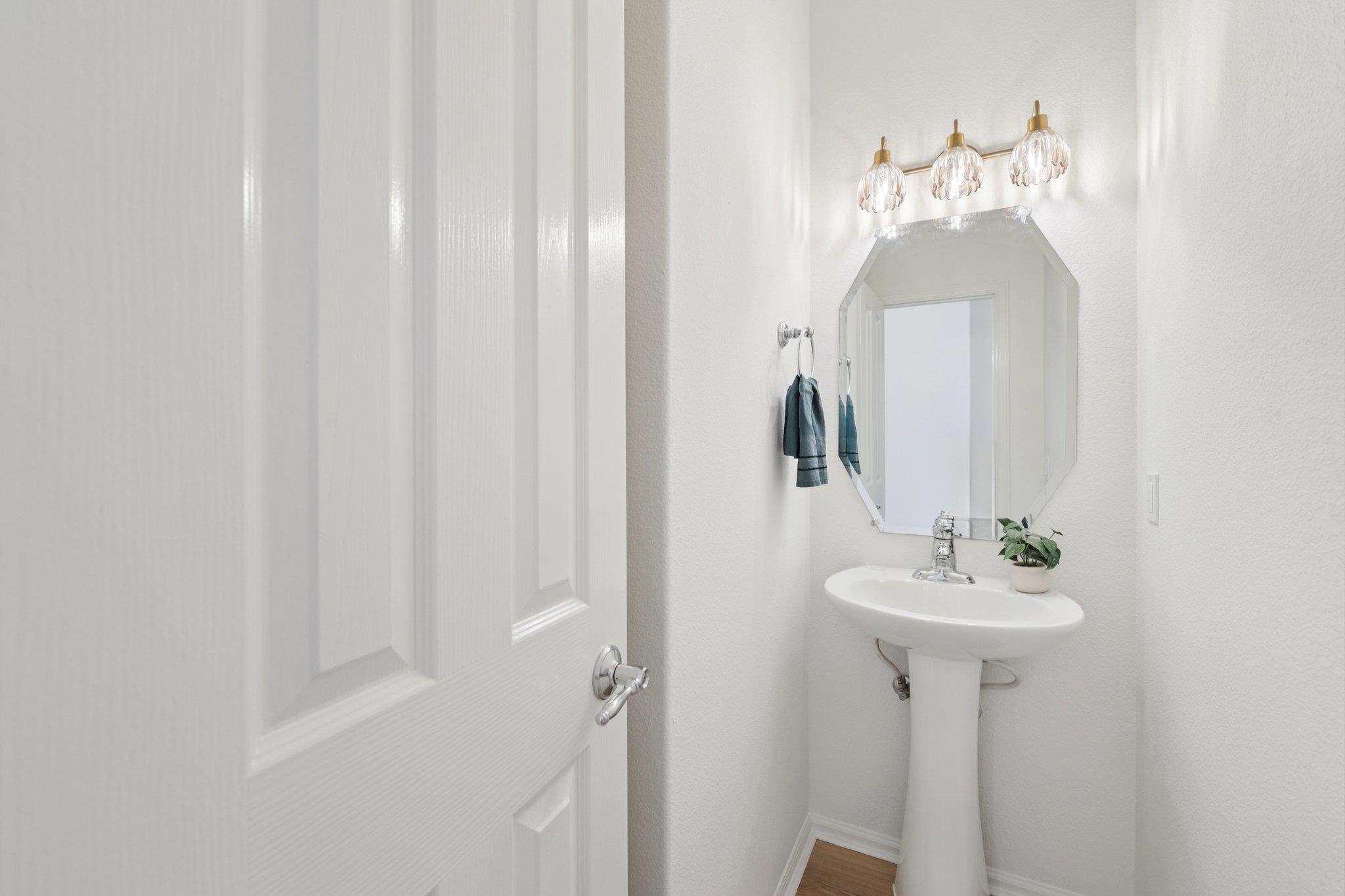 146 Dry Creek Rd, Austin, TX 78737