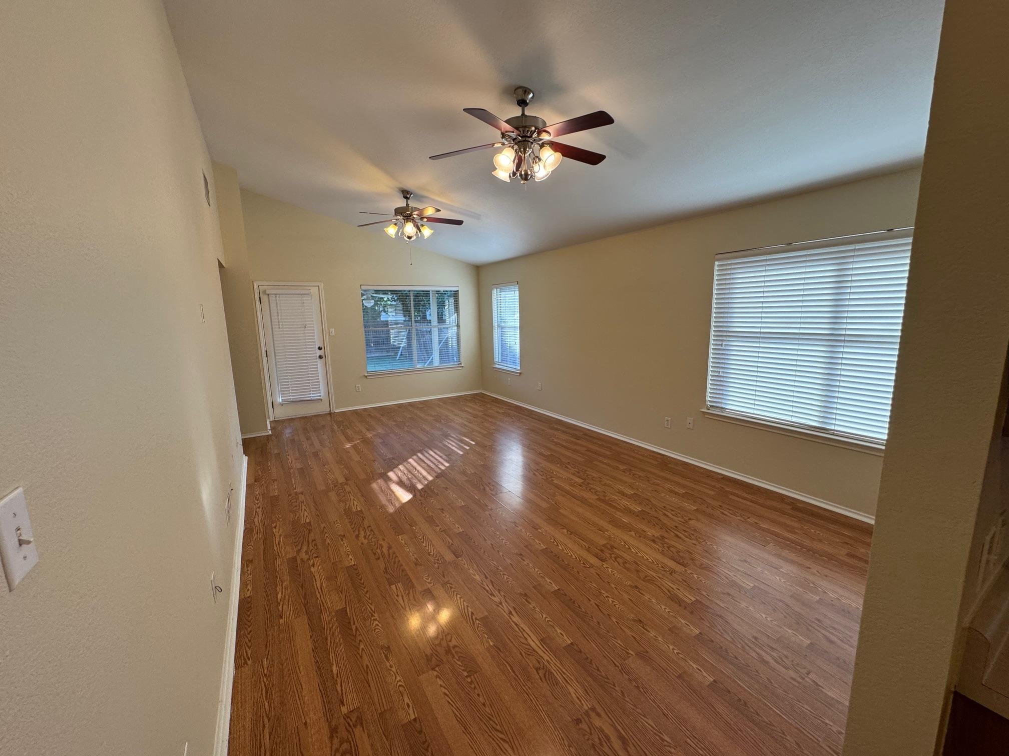 1710 Chinati Mountain Trl, Round Rock, TX 78664