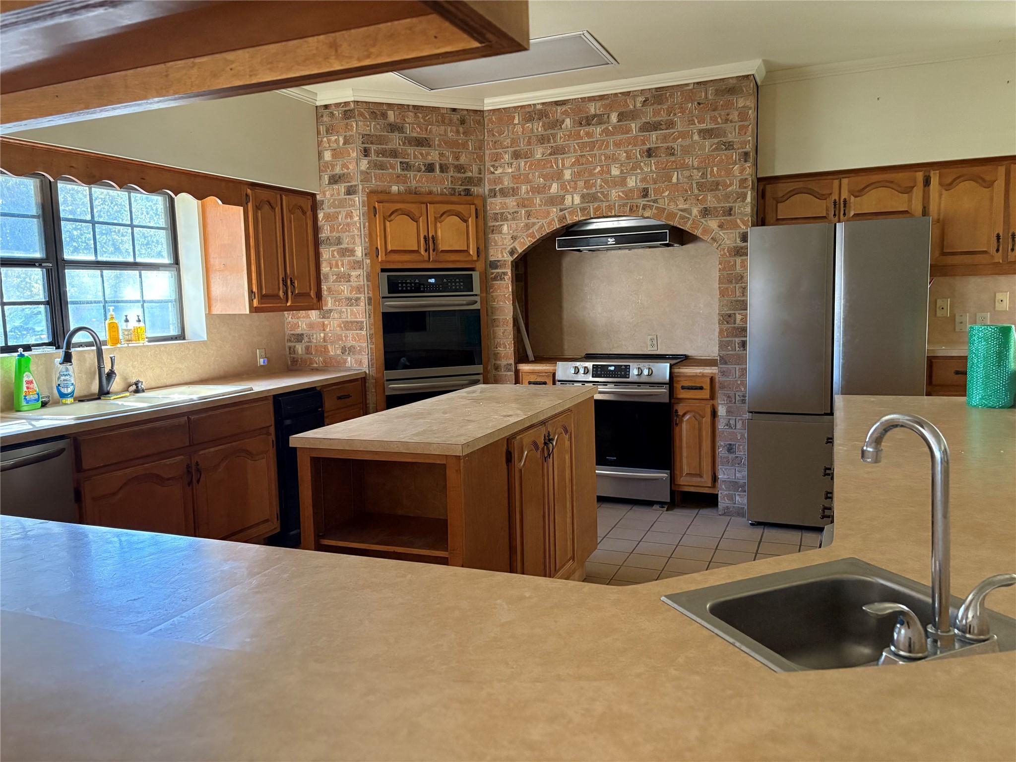 784 Highway 183 Highway, Refugio, TX 78377