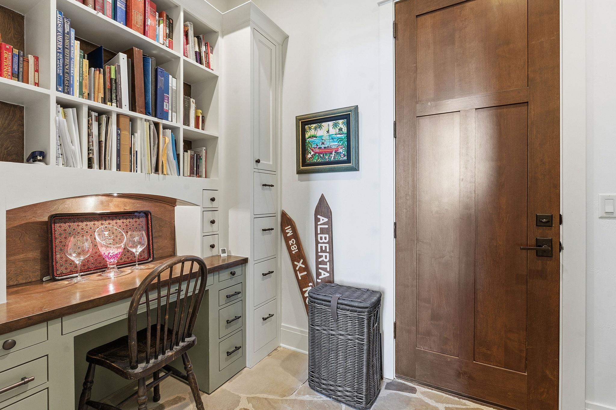 9825 Grand Summit Blvd, Dripping Springs, TX 78620