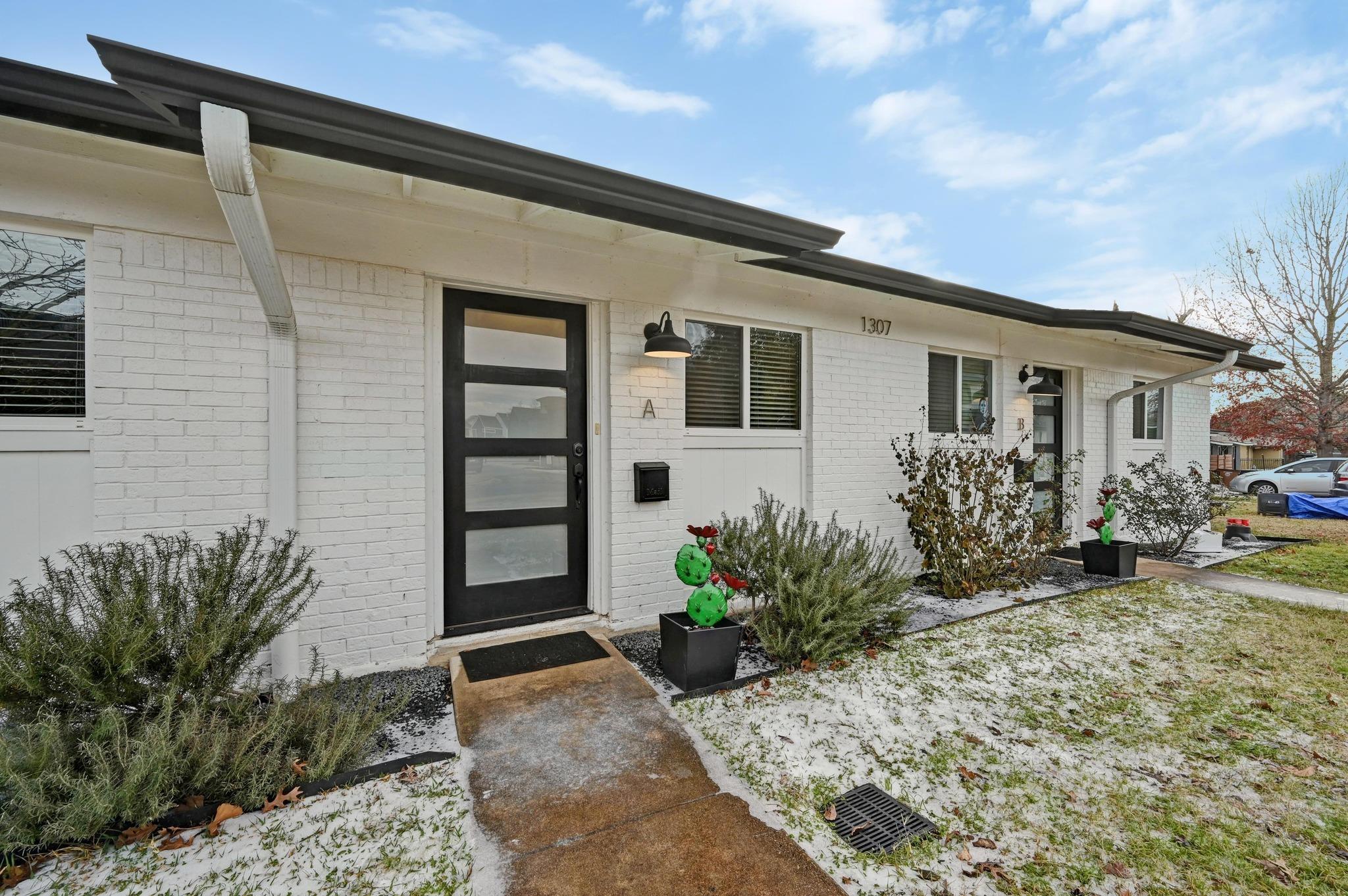 1307 Falcon Cv # A, Austin, TX 78745