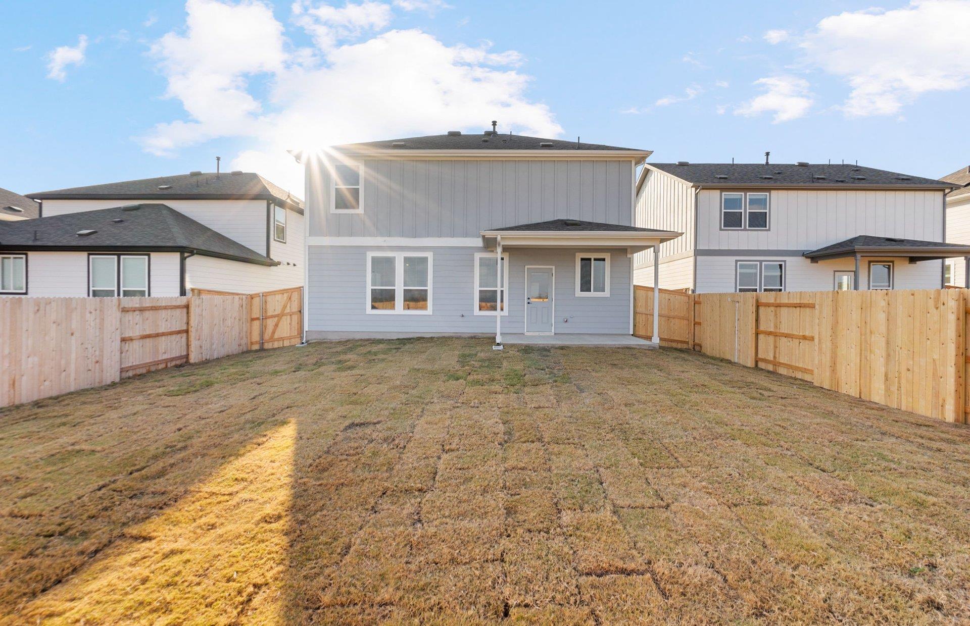 208 Daniels Dusty Trl, Georgetown, TX 78626