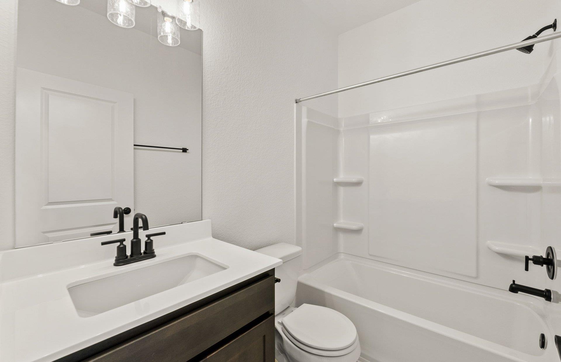 208 Daniels Dusty Trl, Georgetown, TX 78626