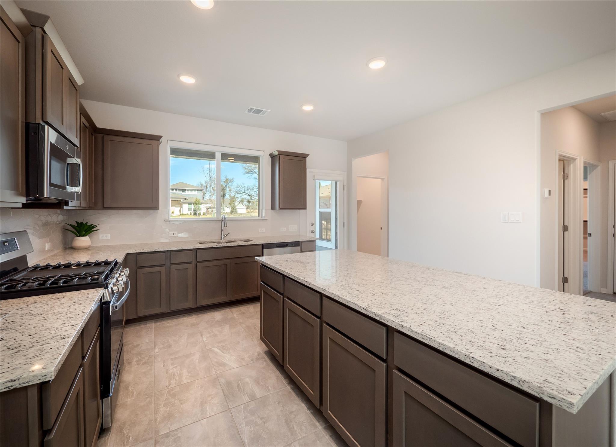 237 Reveille Dr, Kyle, TX 78640