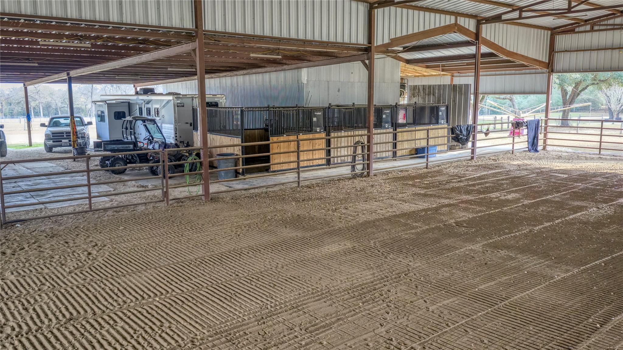 8775 Lone Star Rd, Washington, TX 77880