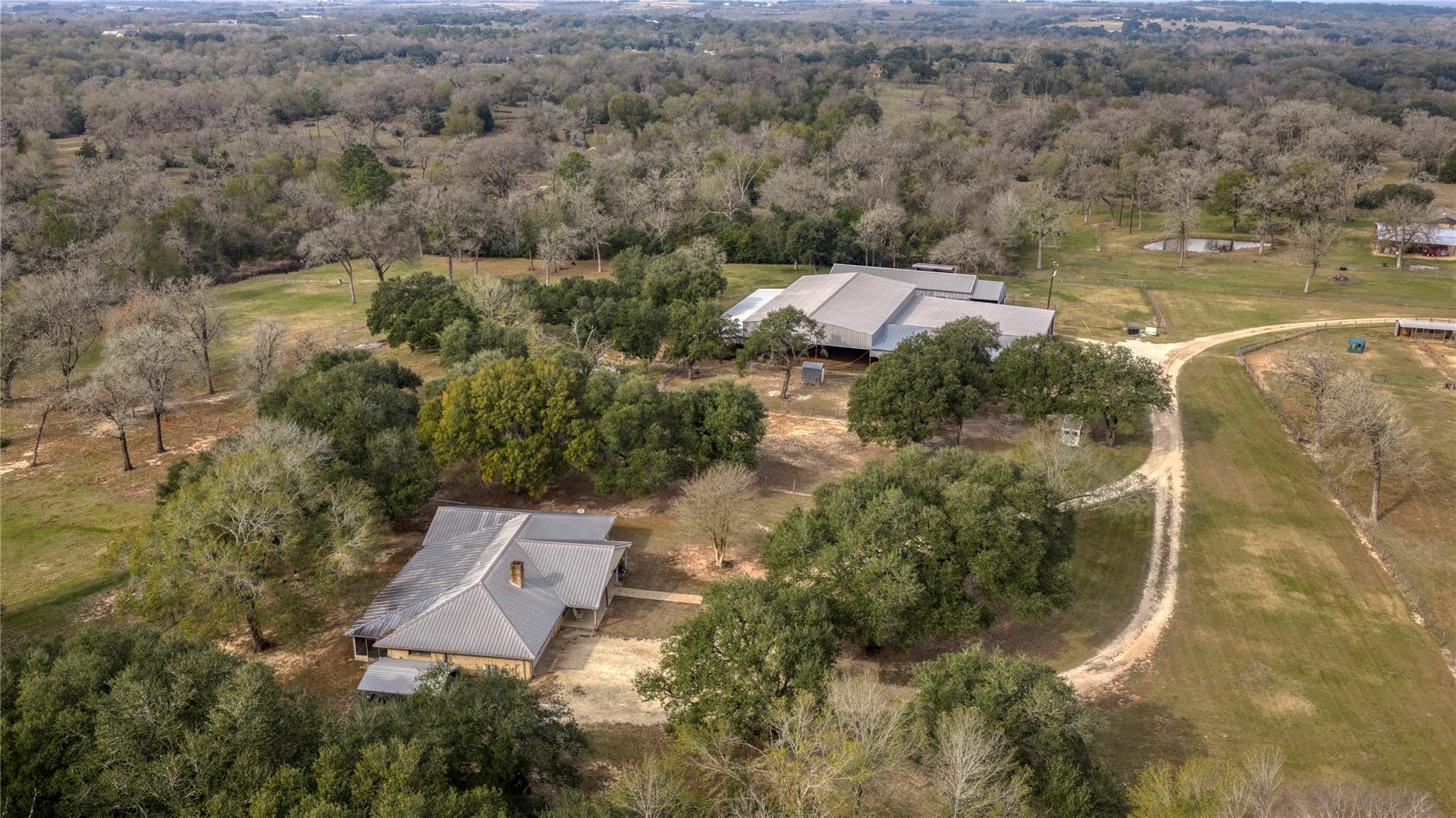 8775 Lone Star Rd, Washington, TX 77880