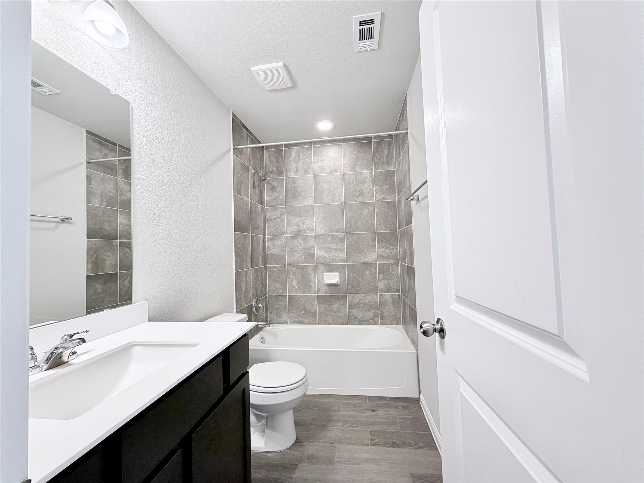 18104 Emu Ln, Manor, TX 78653