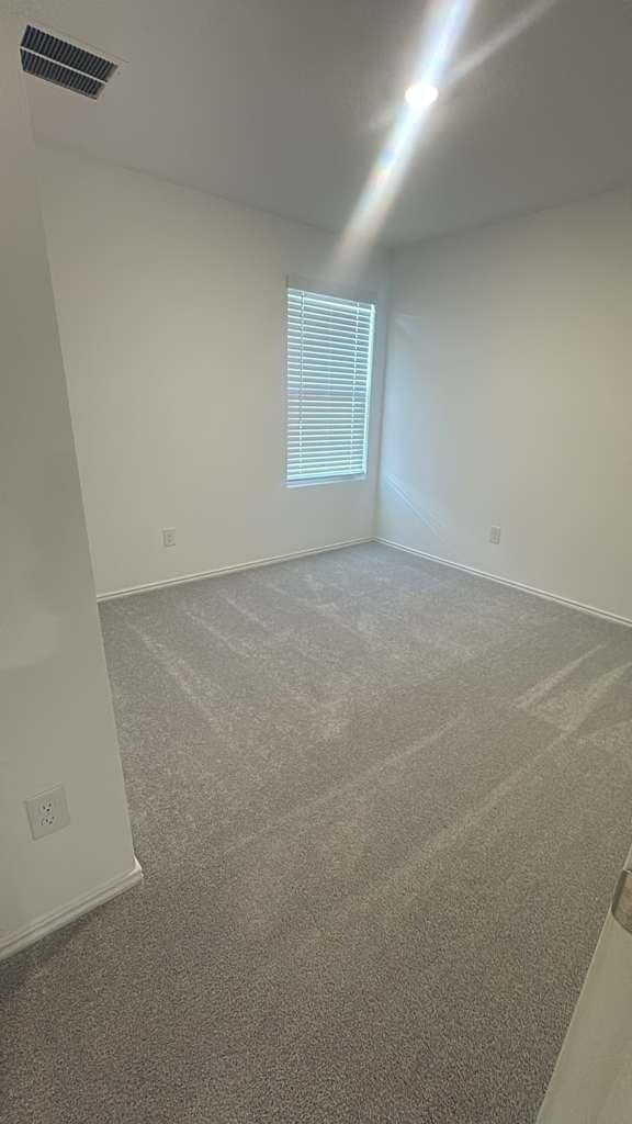 208 Skyfire St, Hutto, TX 78634