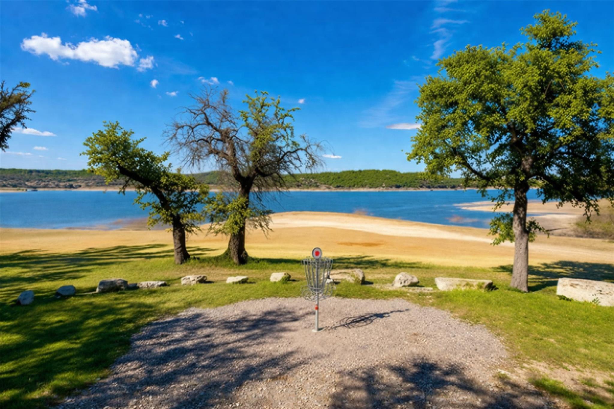 18516 Champions Cir, Lago Vista, TX 78645