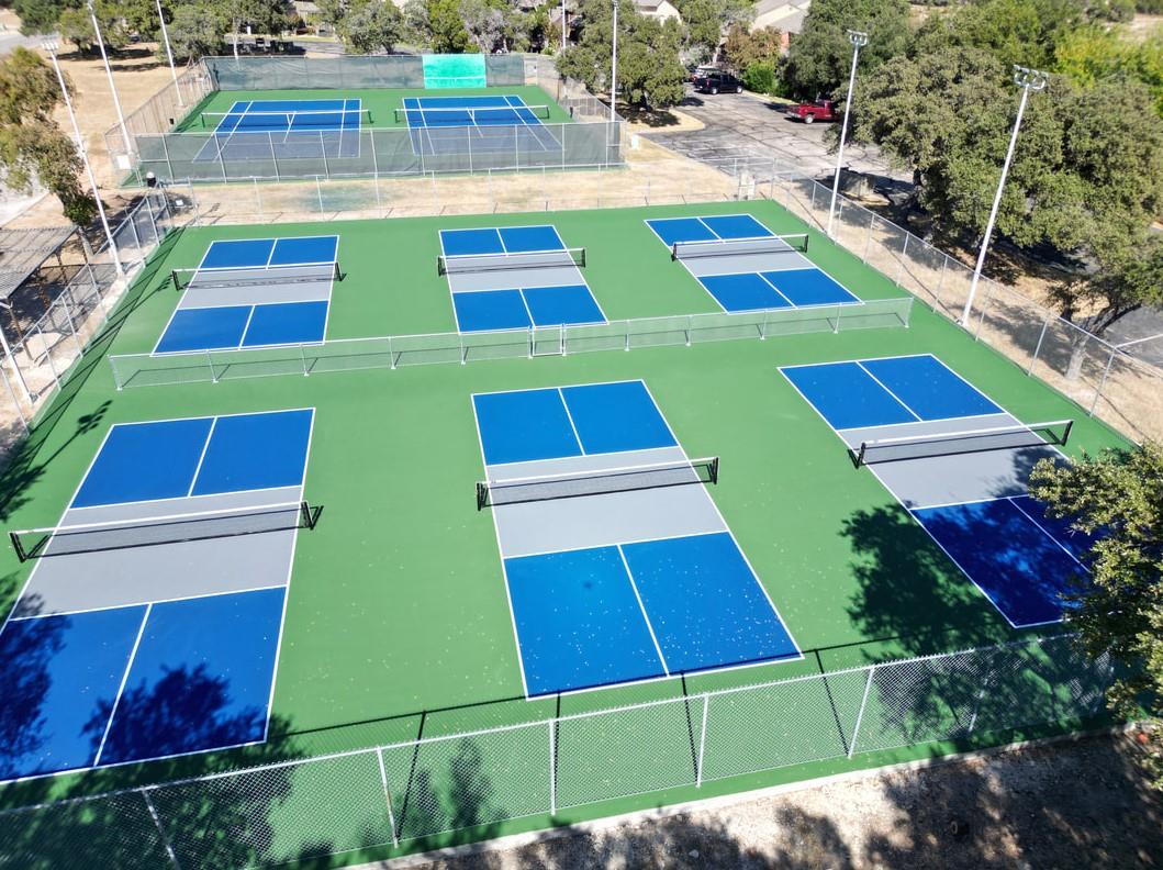 18516 Champions Cir, Lago Vista, TX 78645