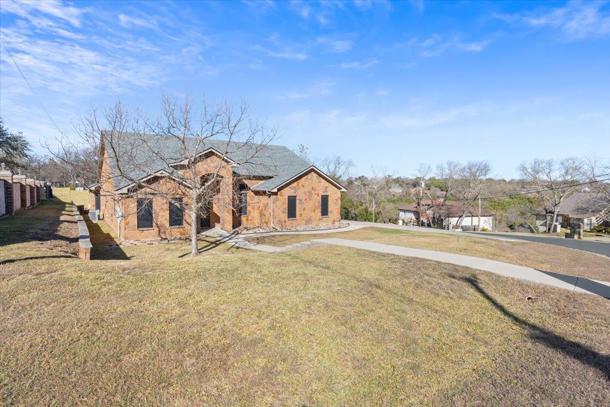3426 Summit Cir, Belton, TX 76513
