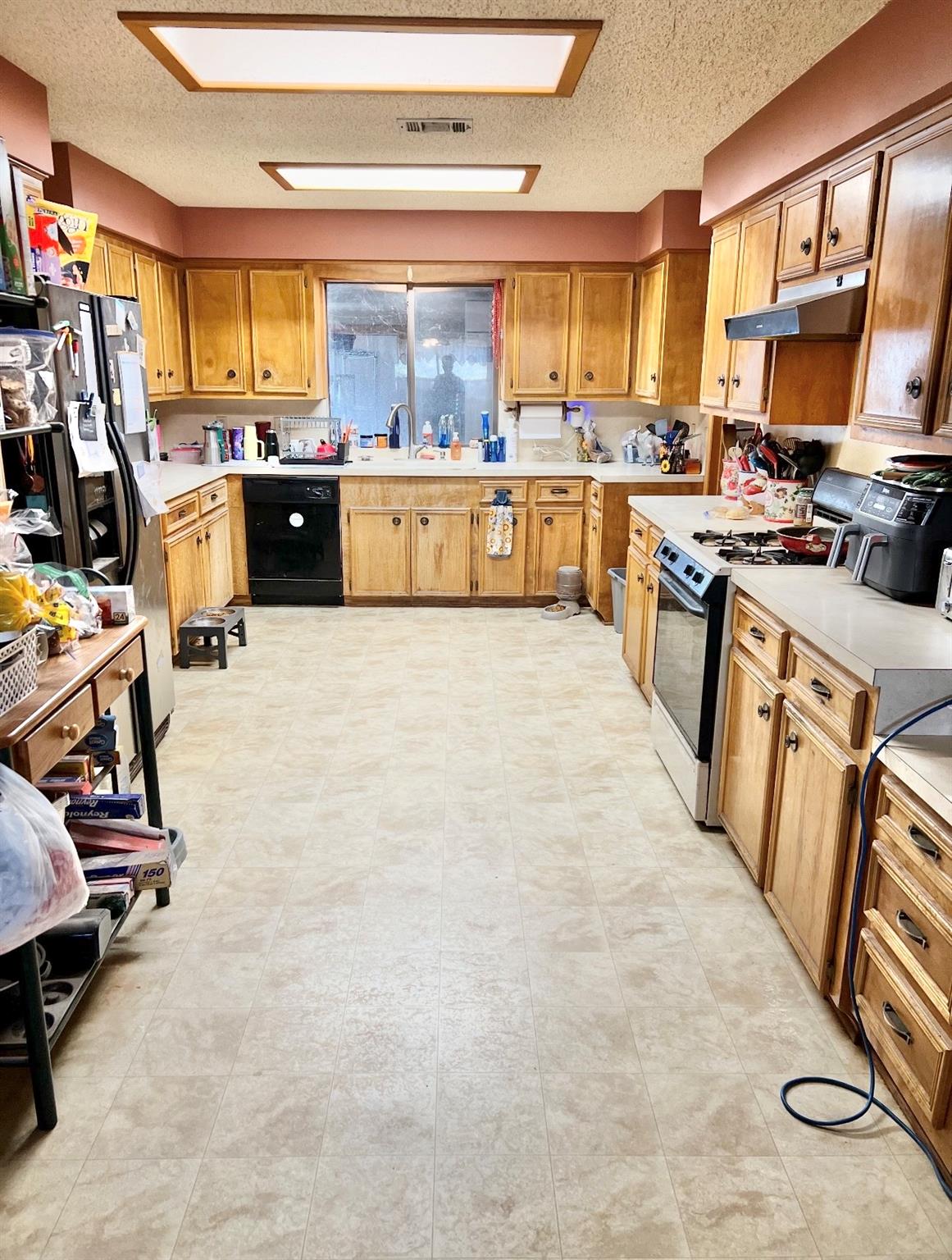 2410 N State Highway 95 N, Bastrop, TX 78602