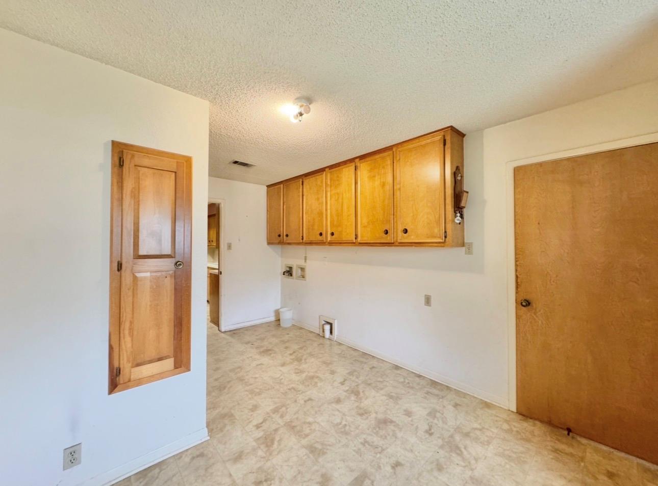 2410 N State Highway 95 N, Bastrop, TX 78602