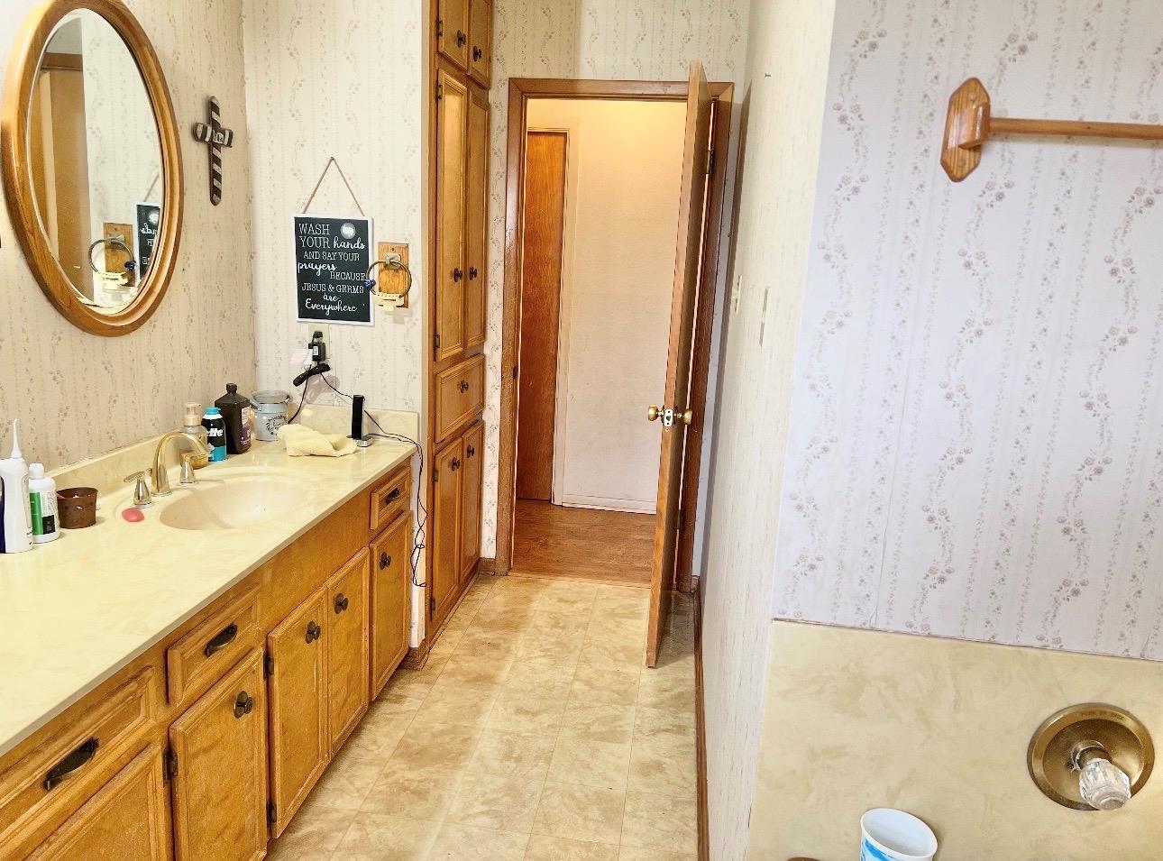 2410 N State Highway 95 N, Bastrop, TX 78602