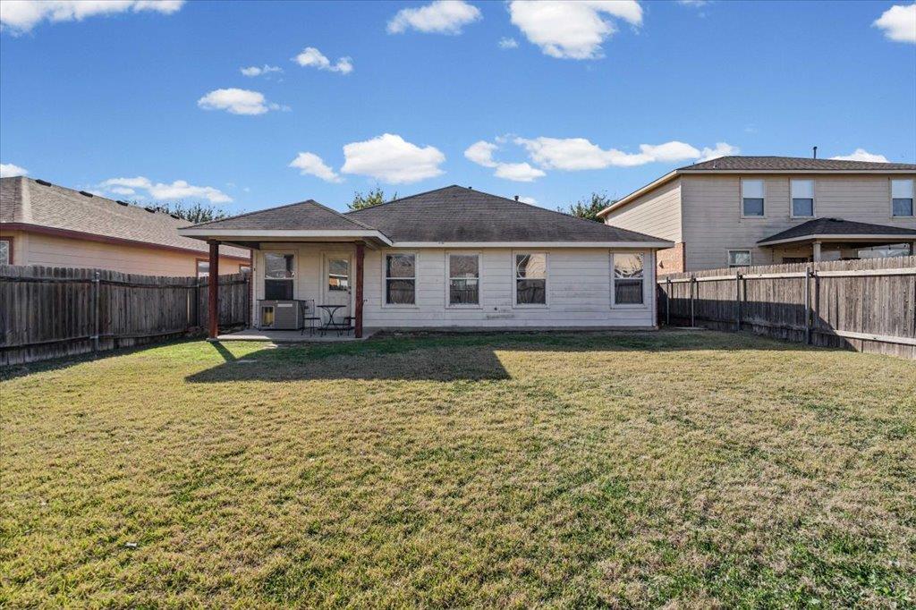 17912 Aleppo Pine Trl, Elgin, TX 78621